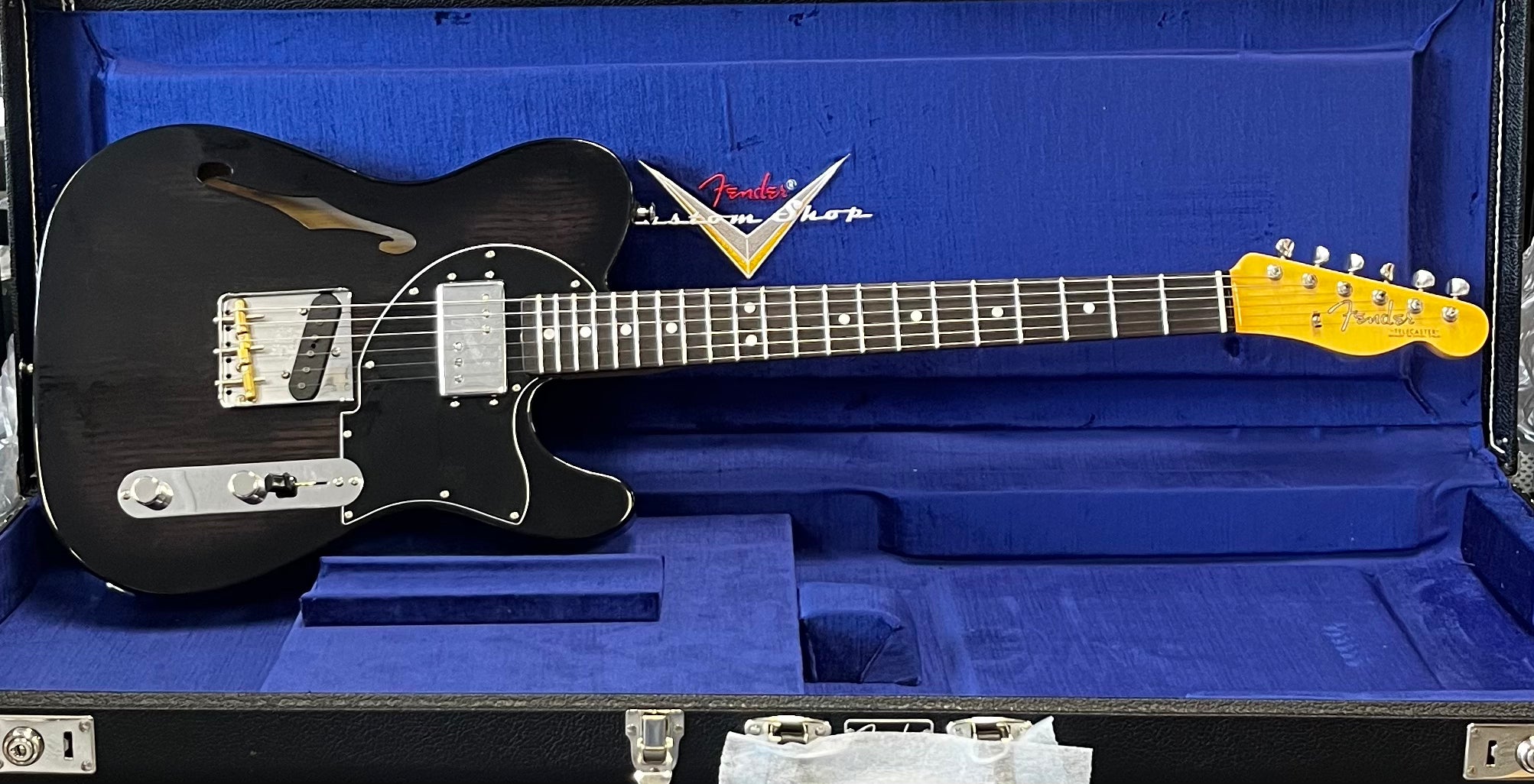 Fender USA Custom Shop Postmodern Telecaster Deluxe Closet Classic Ebony Transparent 9235700250 SERIAL NUMBER R149592 - 6 LBS 10 OZ