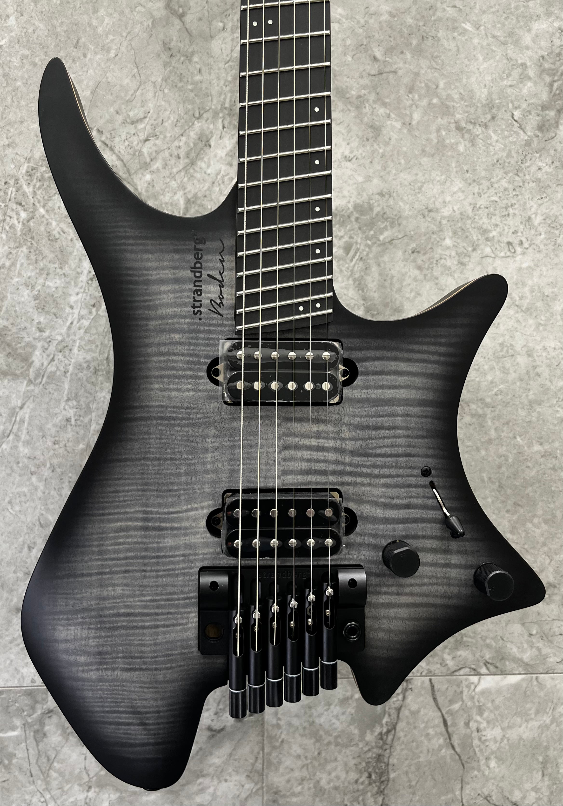 Strandberg Headless Boden Prog NX 6 Charcoal Black BD6TCT-21P-L-F-BK SERIAL NUMBER C2506463 - 4 LBS 14 OZ