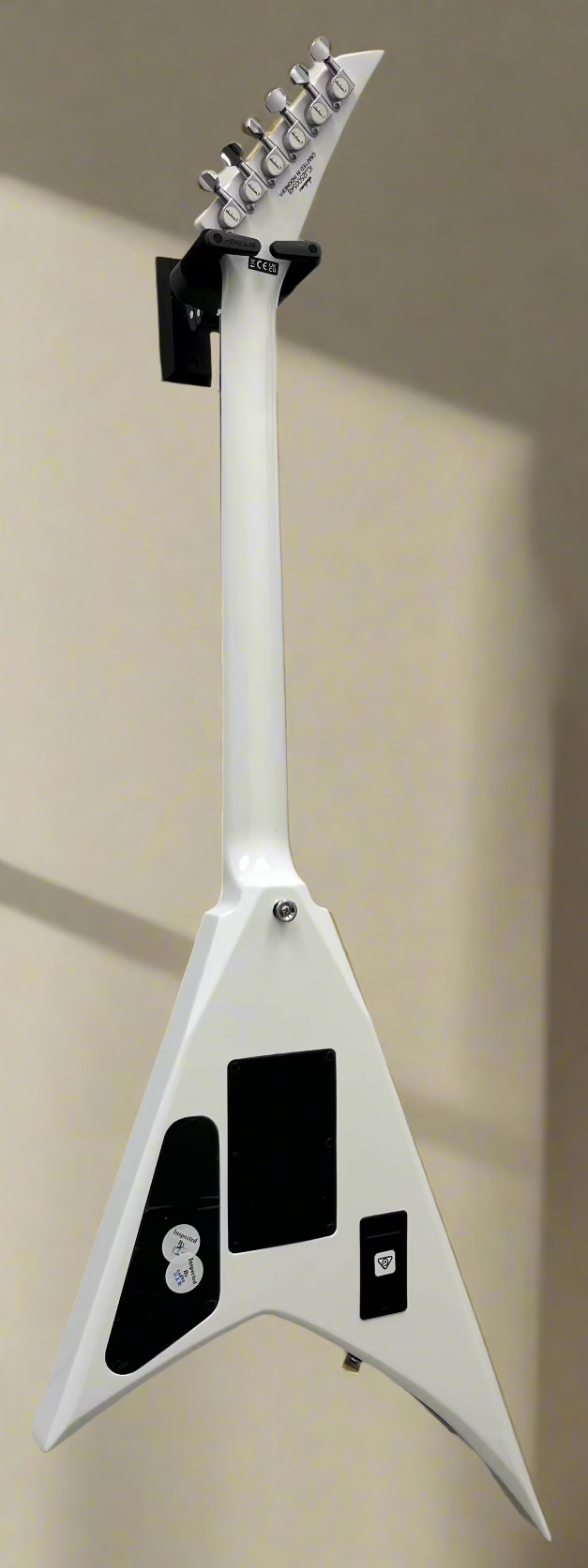 Jackson X Series Rhoads RRX24M Maple Fingerboard Snow White with Black Pinstripes SERIAL NUMBER ICJ2500548 - 7.6 LBS