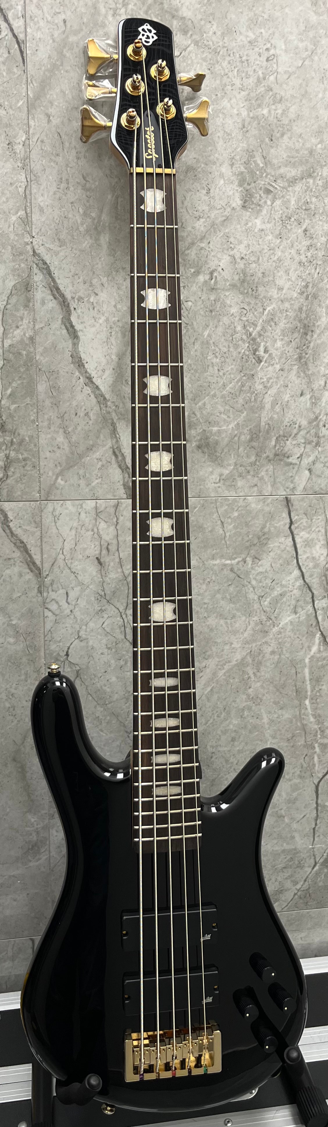 Spector Bass NS Icon Bolt-On 5-String Bass Guitar - Black Gloss ICONNS5BBK SERIAL NUMBER CI25090221 - 8 LBS 10 OZ