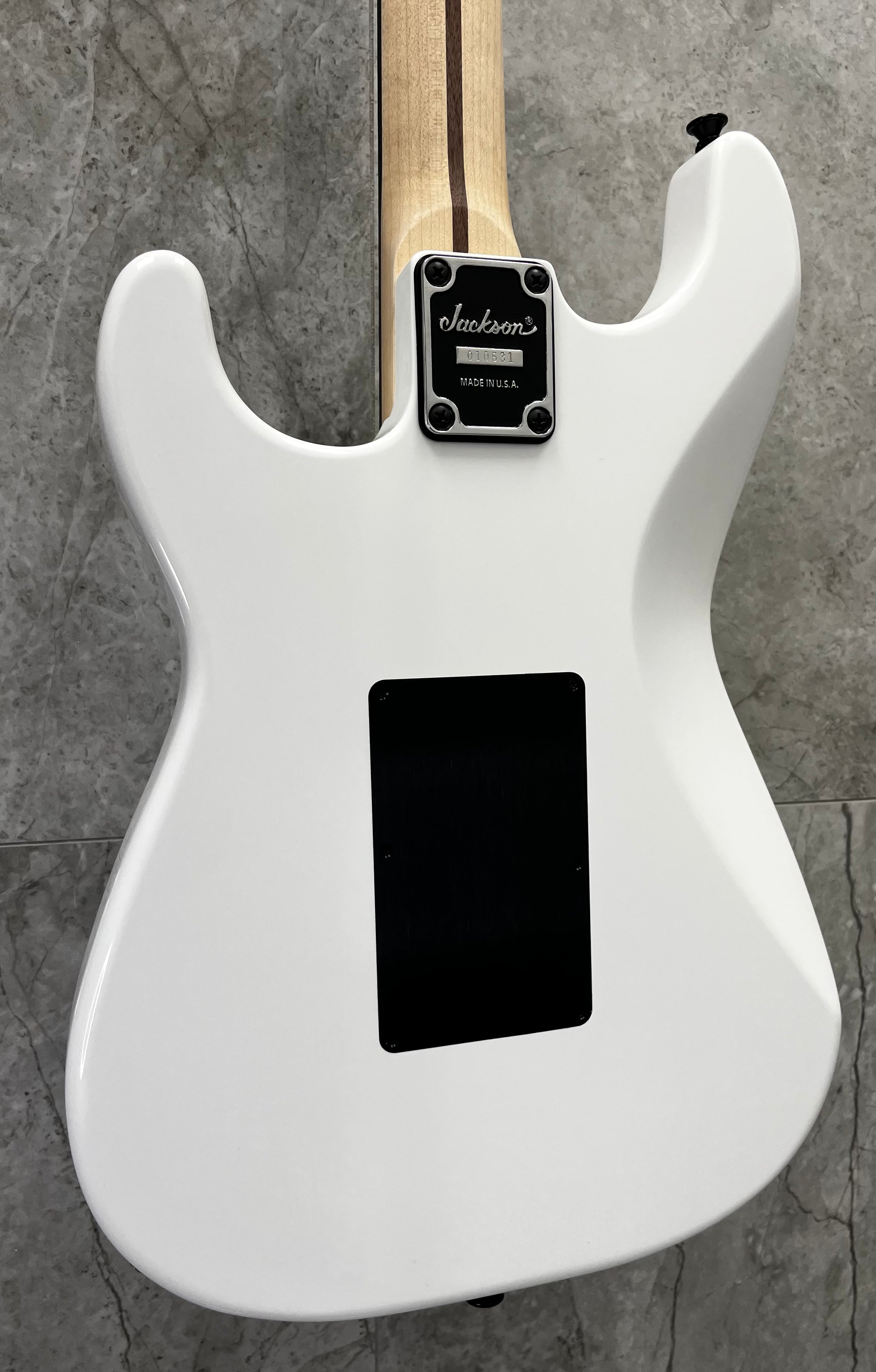 Jackson USA CUSTOM SHOP Adrian Smith San Dimas DK, Ebony Fingerboard, Snow White 2805053876 SERIAL NUMBER 010631 - 8 LBS 6 OZ