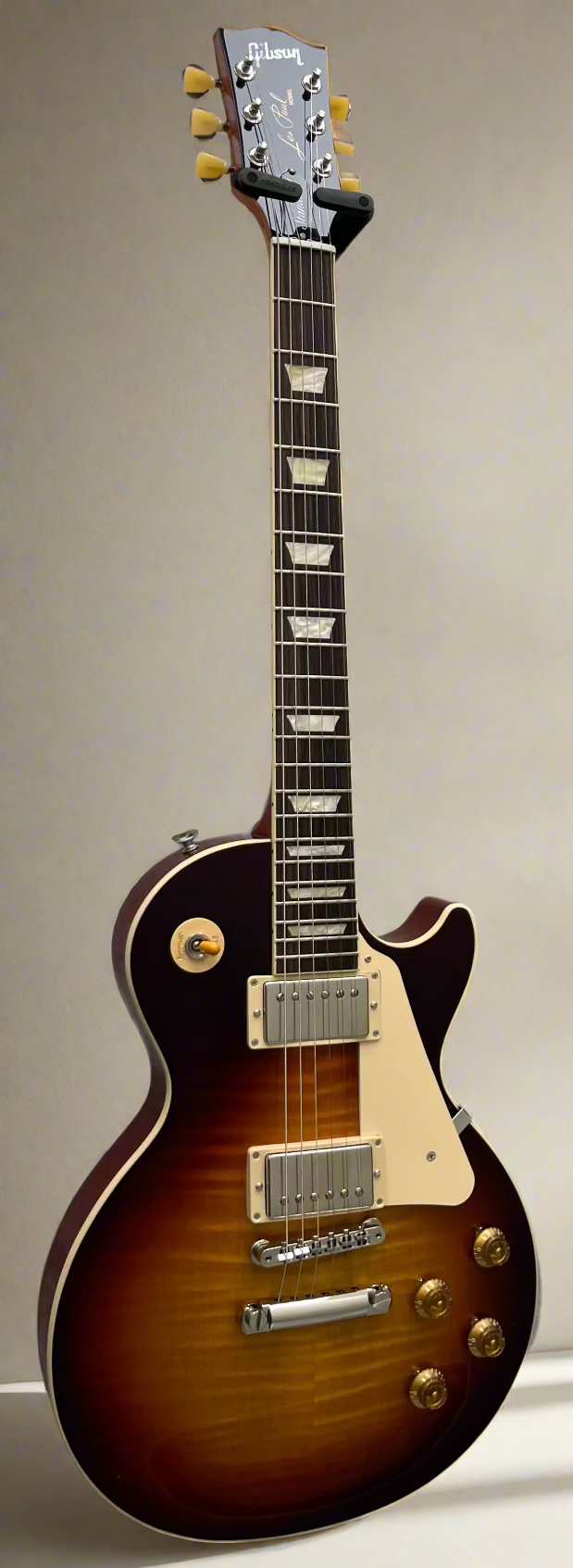 Gibson USA EXCLUSIVE Les Paul Standard 50s Limited Run AAA Flame Figured Top LPS5A22B8NH SERIAL NUMBER 233140120 - 9.4 LBS