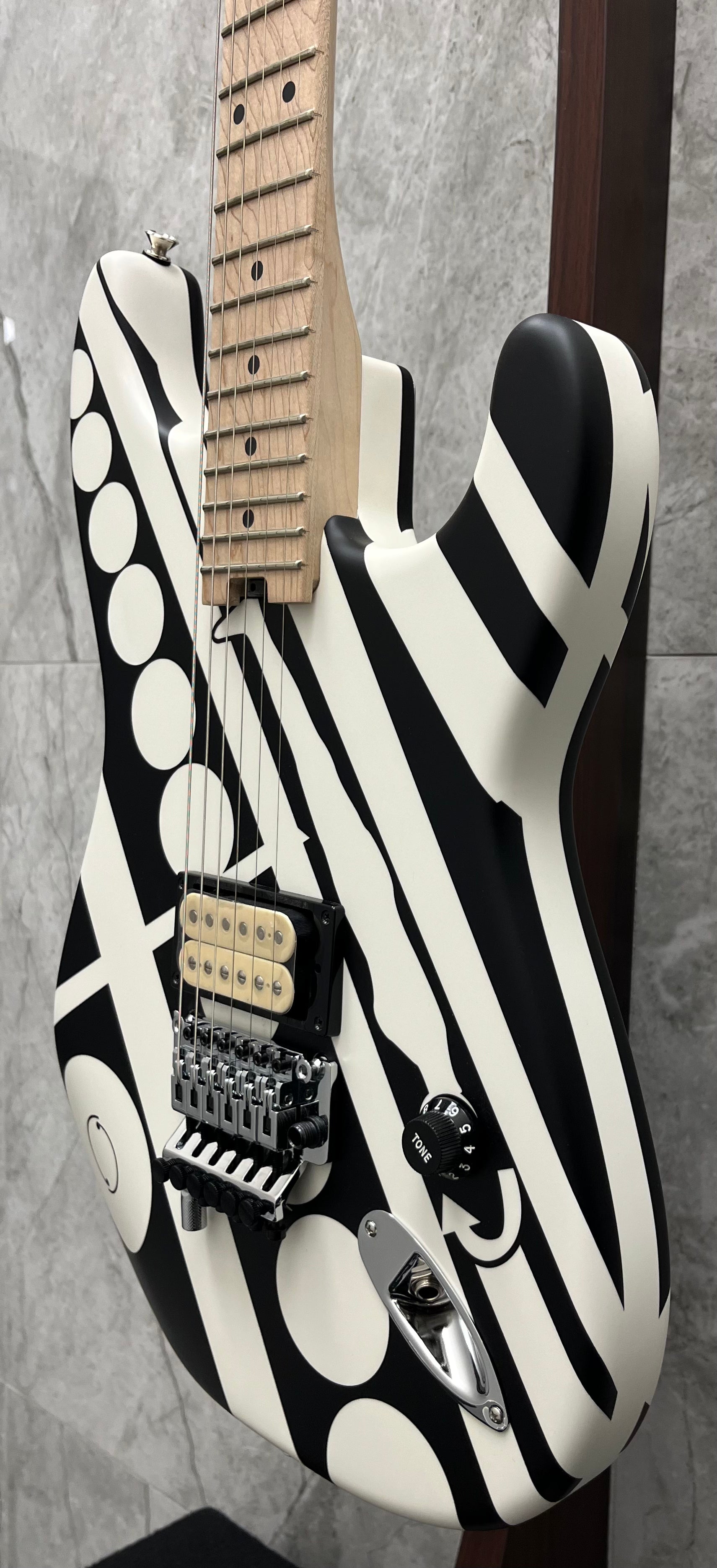 EVH Striped Series Crop Circles Maple Fingerboard Satin White and EVH Striped Series Crop Circles Maple Fingerboard Satin White and