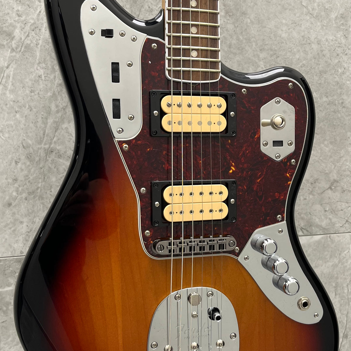 Fender Limited Edition Kurt Cobain Jaguar, Rosewood Fingerboard, 3