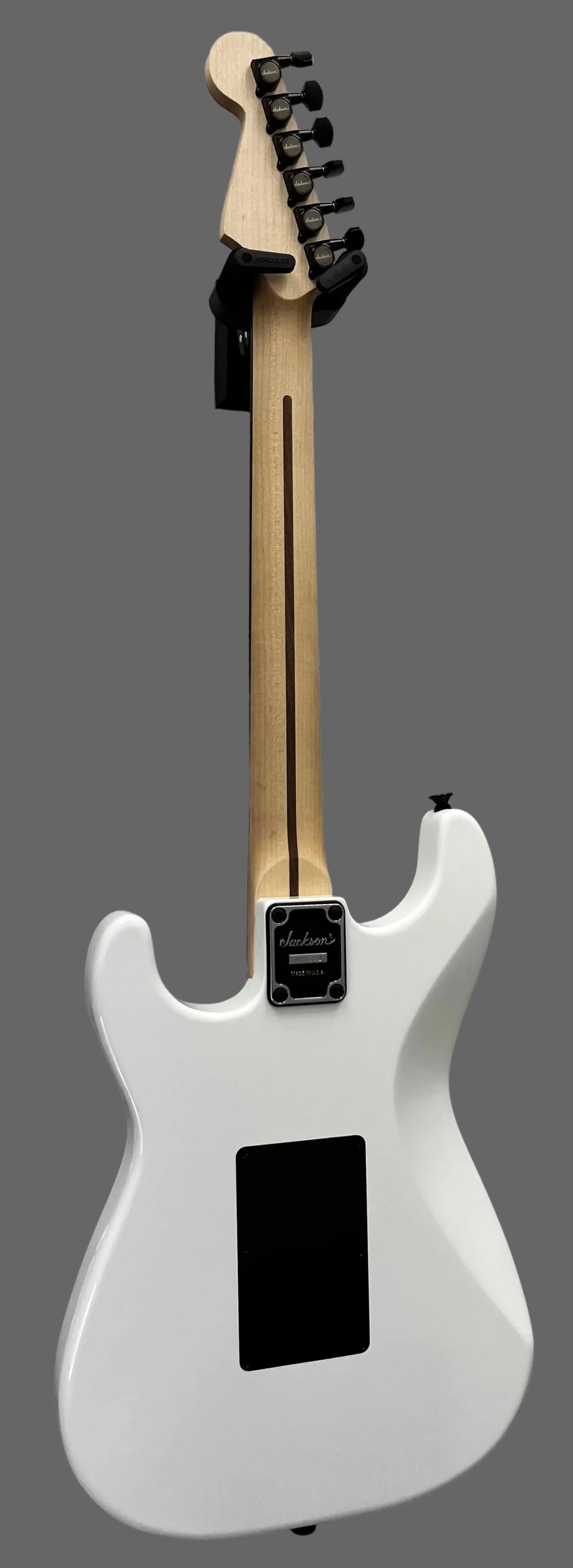 Jackson USA CUSTOM SHOP Adrian Smith San Dimas DK, Ebony Fingerboard, Snow White 2805053876 SERIAL NUMBER 010631 - 8 LBS 6 OZ