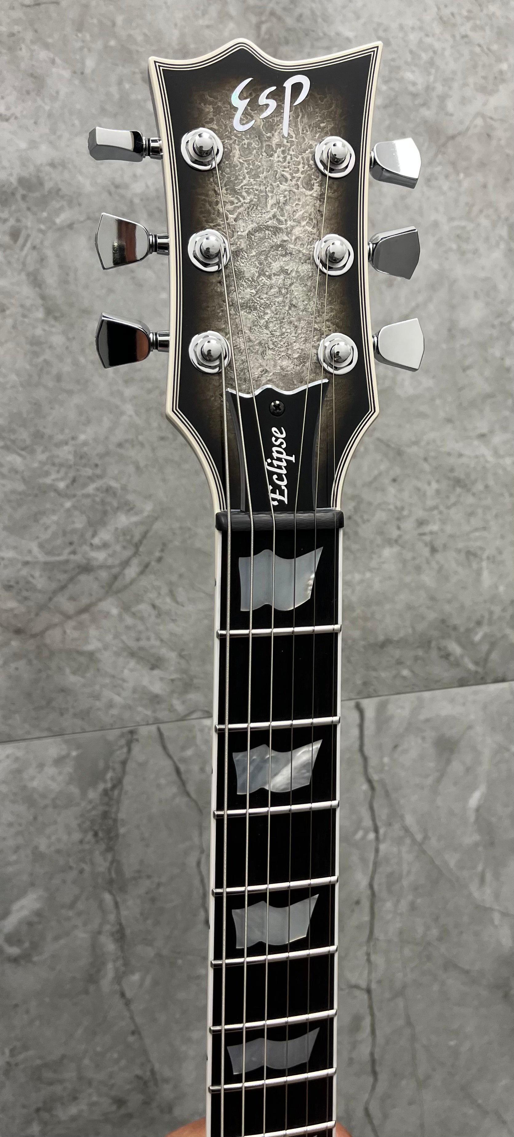 ESP ORIGINAL SERIES ECLIPSE CUSTOM SILVER LIQUID METAL BURST EECCTMSLMB SERIAL NUMBER E2440252 - 8 LBS 12 OZ
