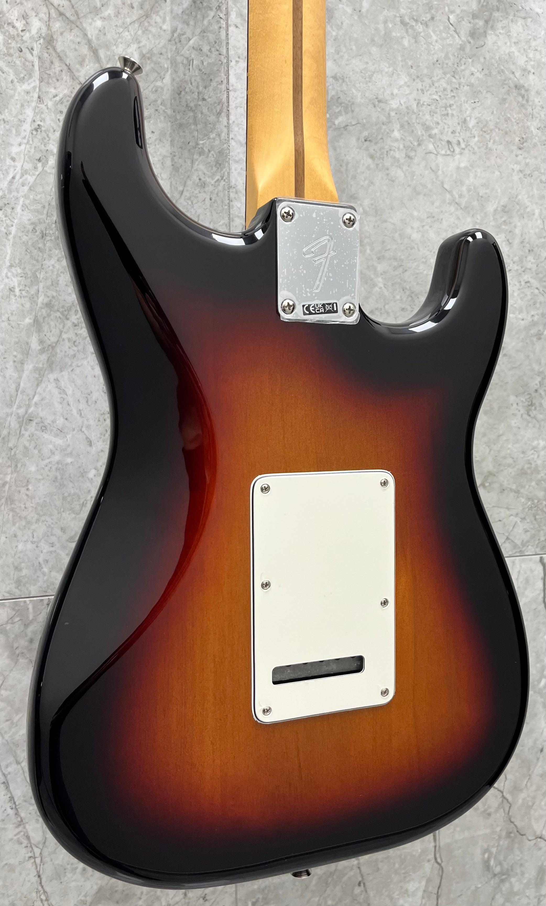 Fender Player II Stratocaster Left Hand, Rosewood Fingerboard, 3-Color Sunburst 0140530500 SERIAL NUMBER MX25003623 - 8.0 LBS