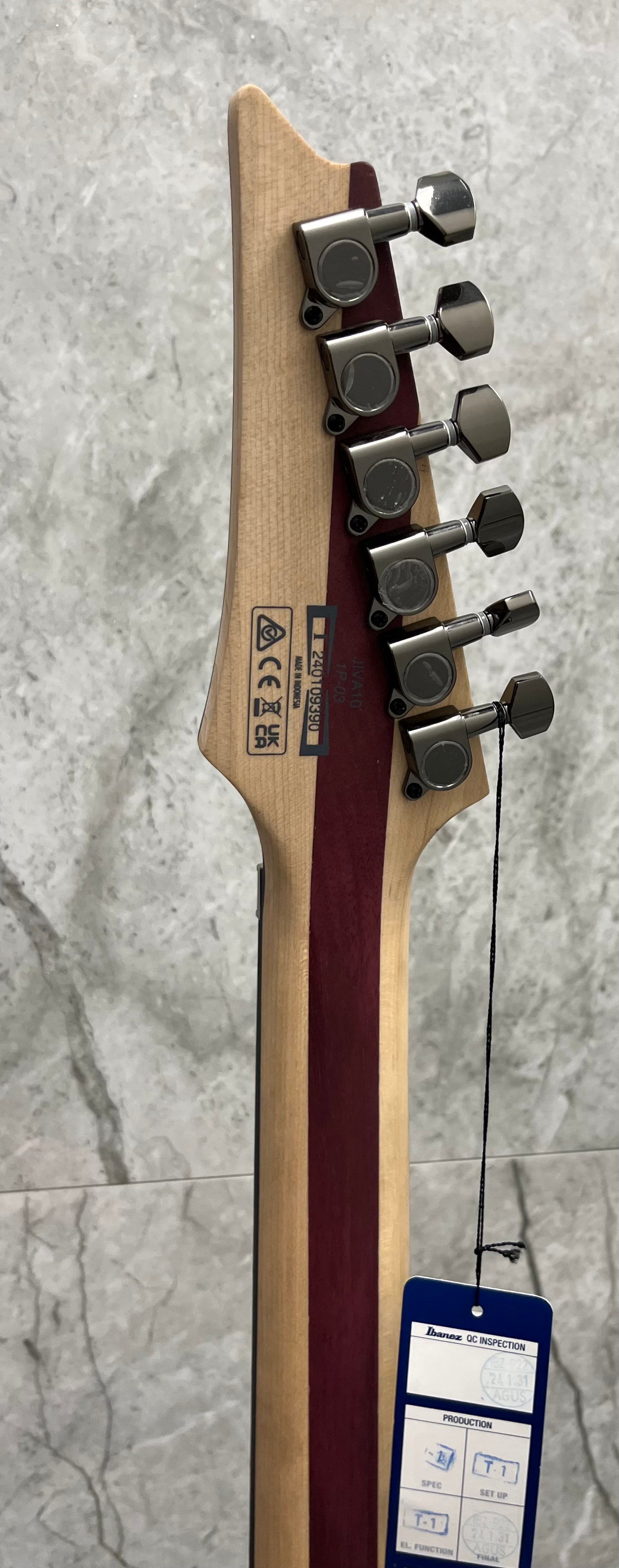 Ibanez JIVA10DSB Nita Strauss Signature in Deep Space Blonde SERIAL NUMBER I240109390 - 7 LBS 8 OZ PRE-OWNED SPECIAL - MINT CONDITION