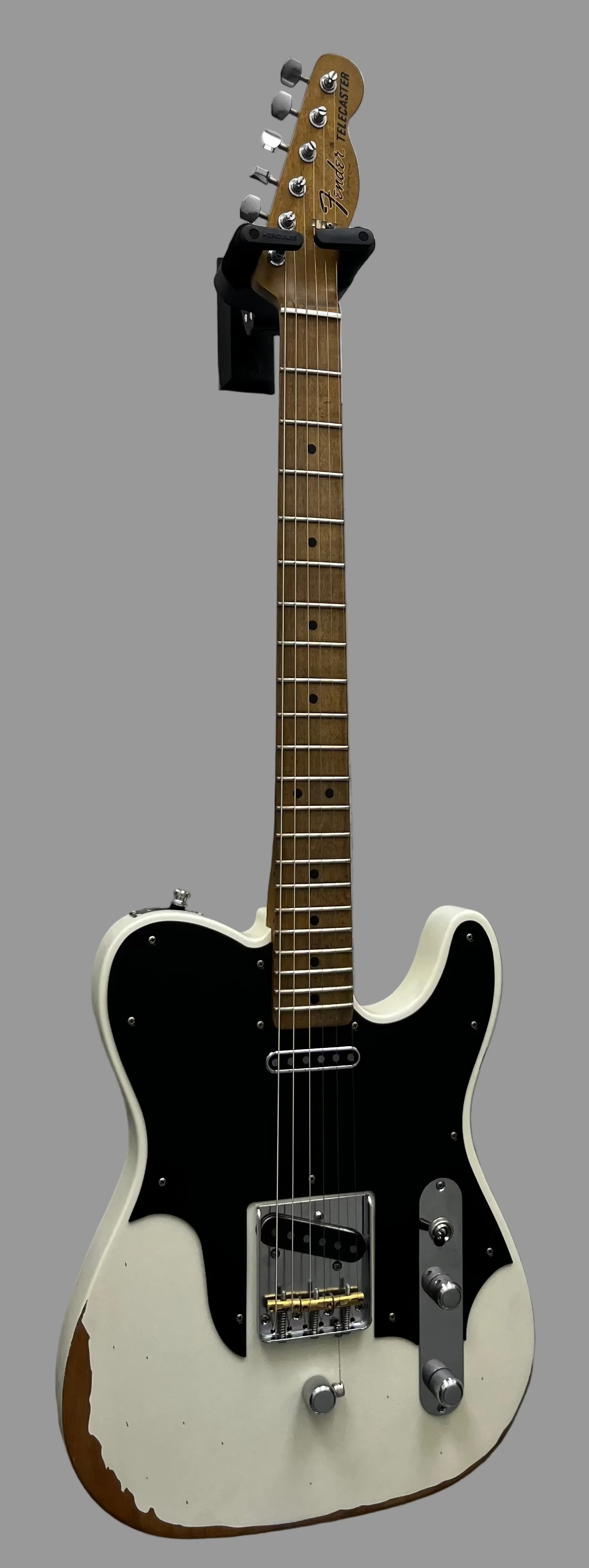 FENDER John Osborne Road Worn Telecaster Maple Fingerboard, Olympic White 0140372705 SERIAL NUMBER J0000466 - 7 LBS 4 OZ