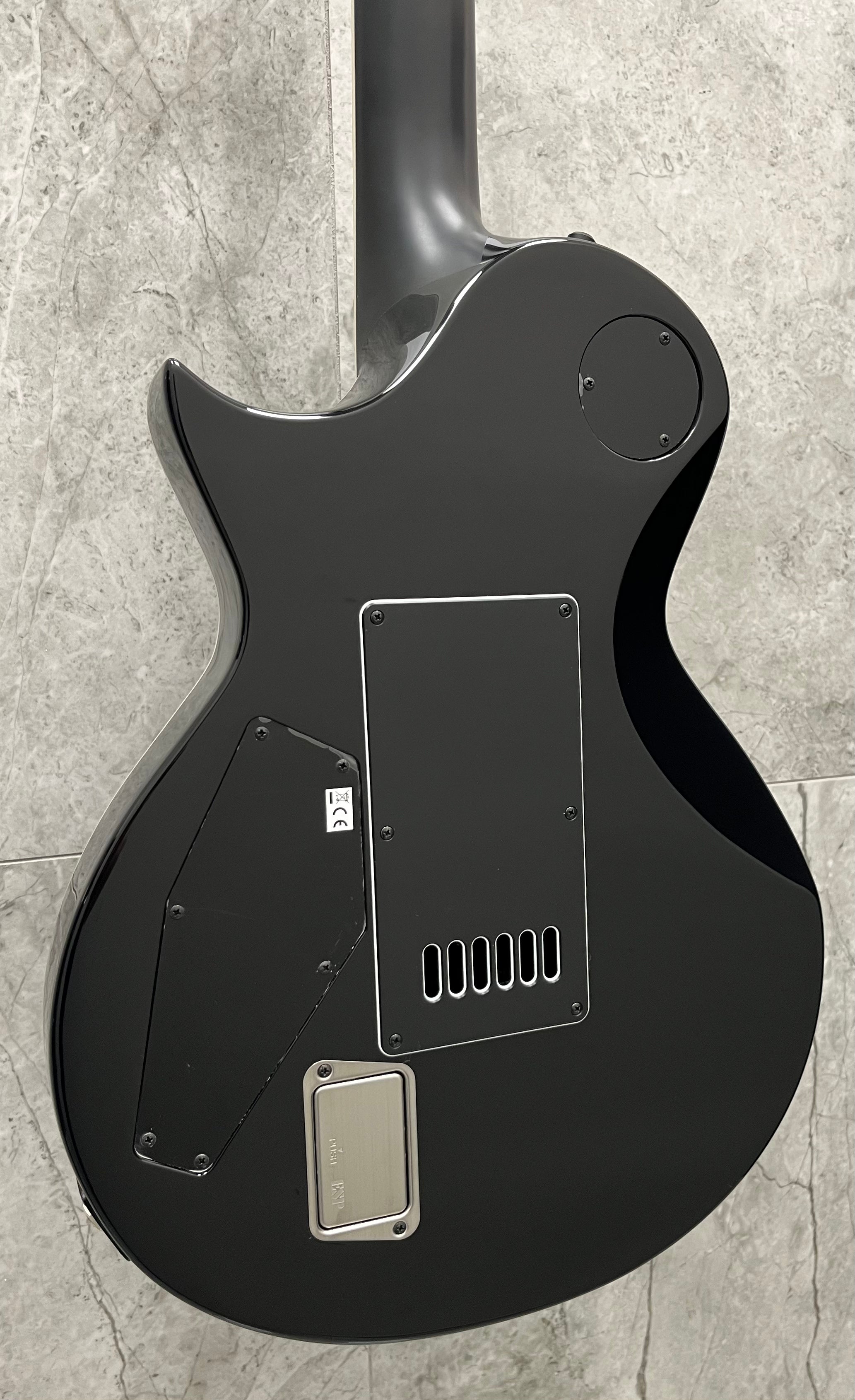 ESP E-II EII MADE IN JAPAN Eclipse Full Thickness Evertune Black EIIECFTETBLK SERIAL NUMBER ES0812233 - 8.4 LBS