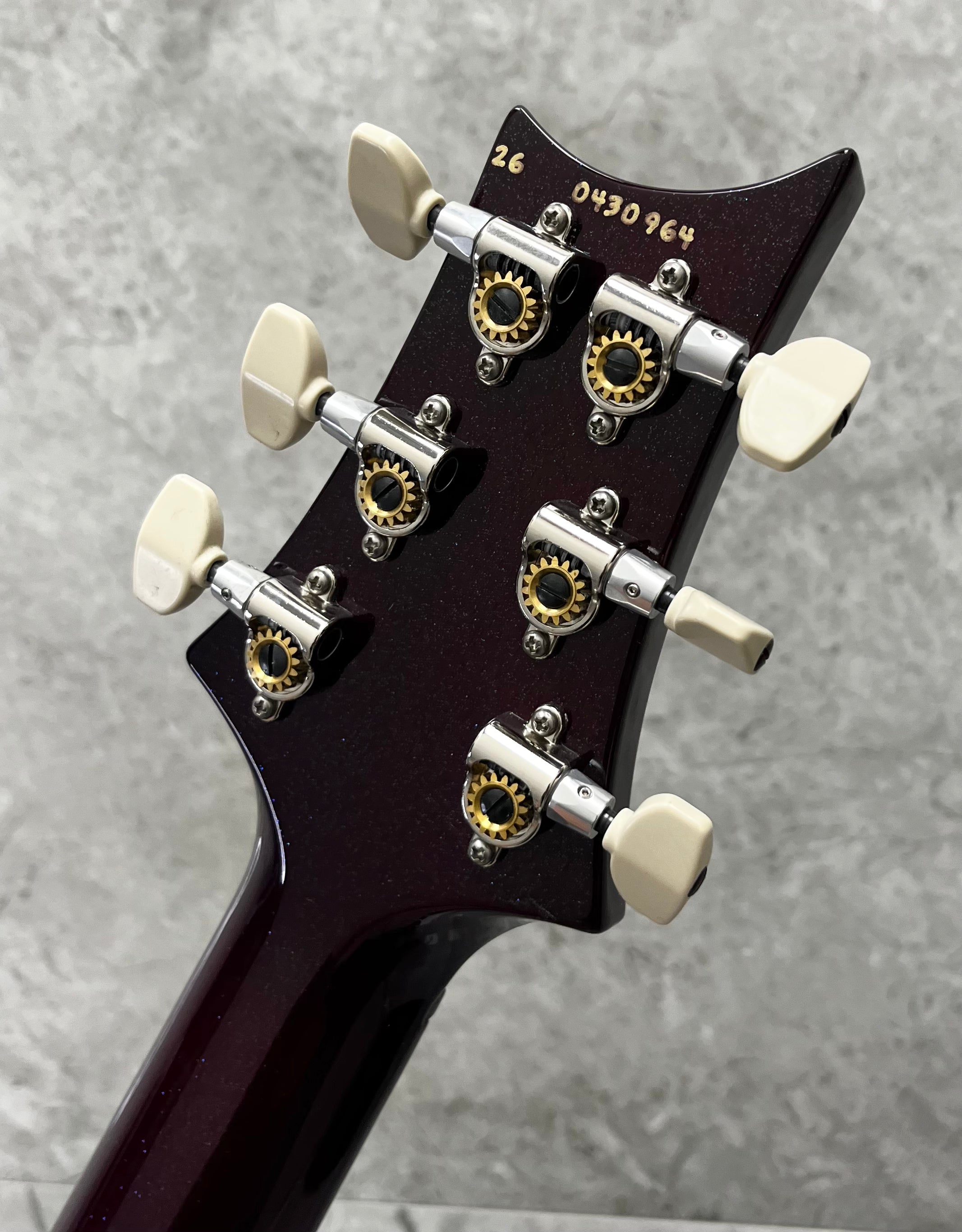 PRS GUITARS USA CUSTOM 24 SPRAYERS CHOICE 112786::XX Aroura Borealis with Translucent Purple Sparkle Back SERIAL NUMBER 26 0430964 - 7 LBS 8 OZ