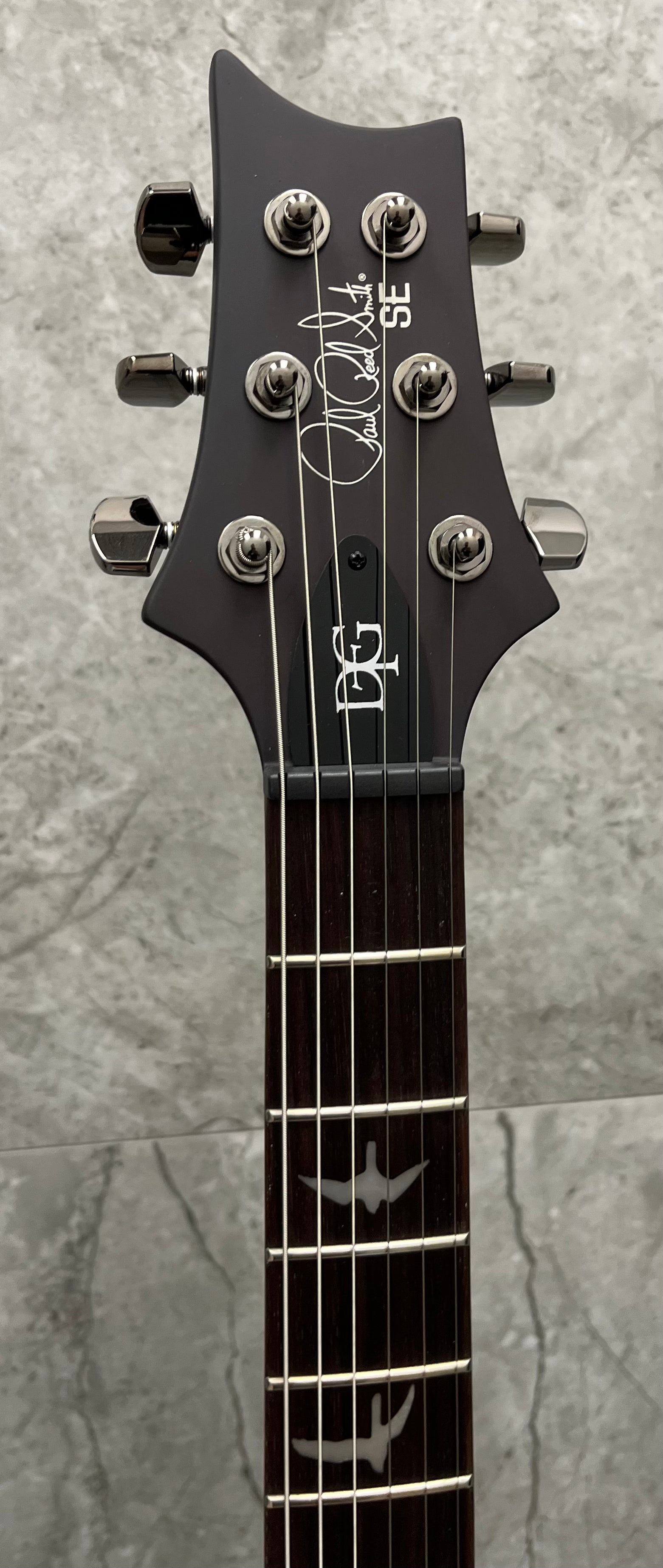 PRS SE Limited Edition Exotic DGT Laurel Burl McCarty Tobacco Burst 114984::MT: SERIAL NUMBER CTIG103856 - 7.2 LBS