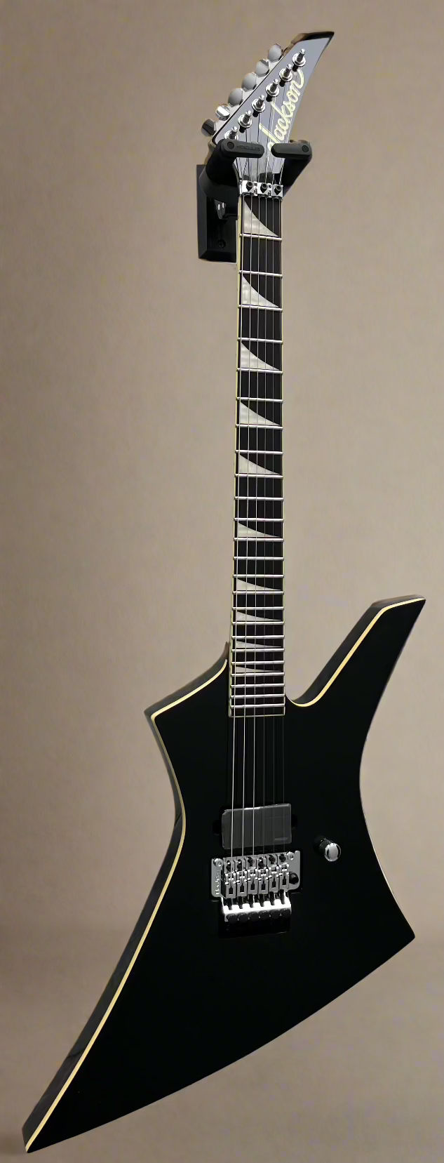 Jackson Pro Plus Pure Metal Limited Edition Kelly KE1A, Ebony Fingerboard, Gloss Black 2919564503 SERIAL NUMBER ICJ2502666 - 8.0 LBS