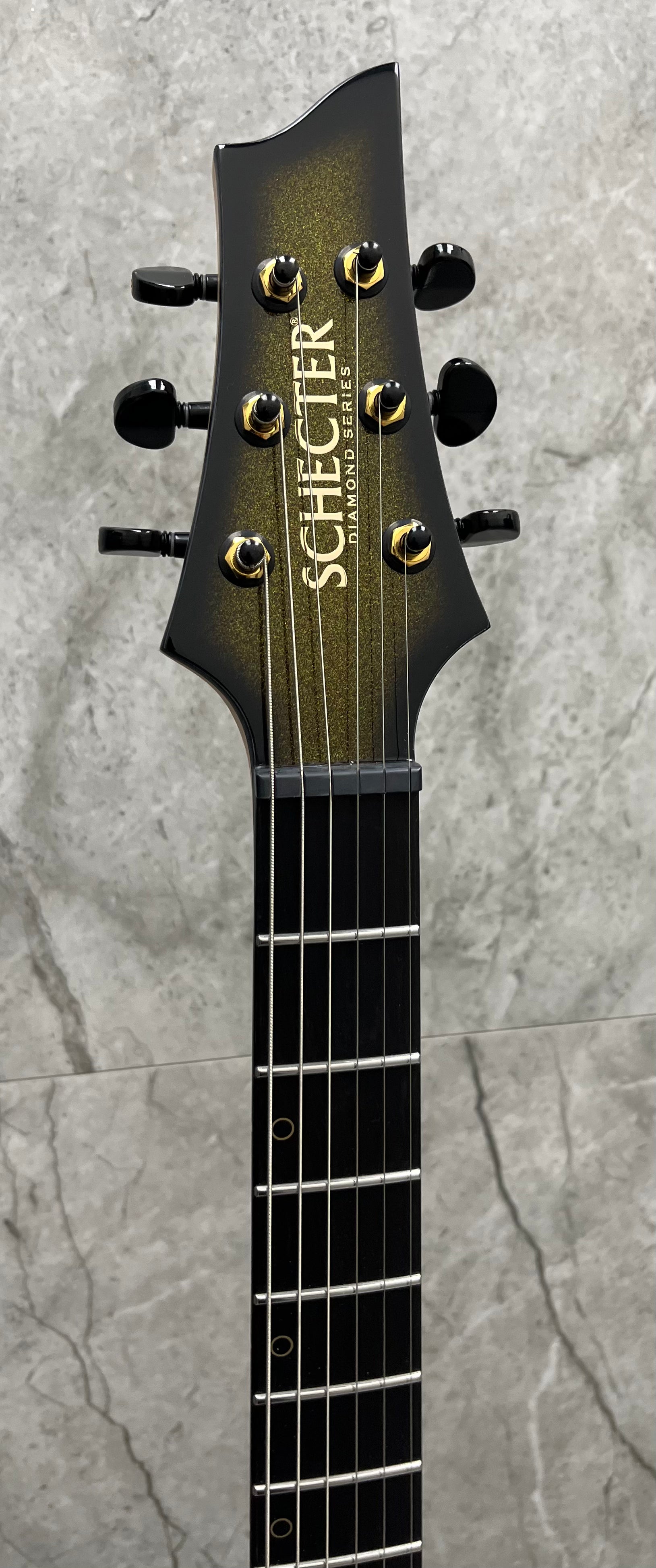 Schecter C-1 50th Anniversary 50th Gold Burst 4135-SHC