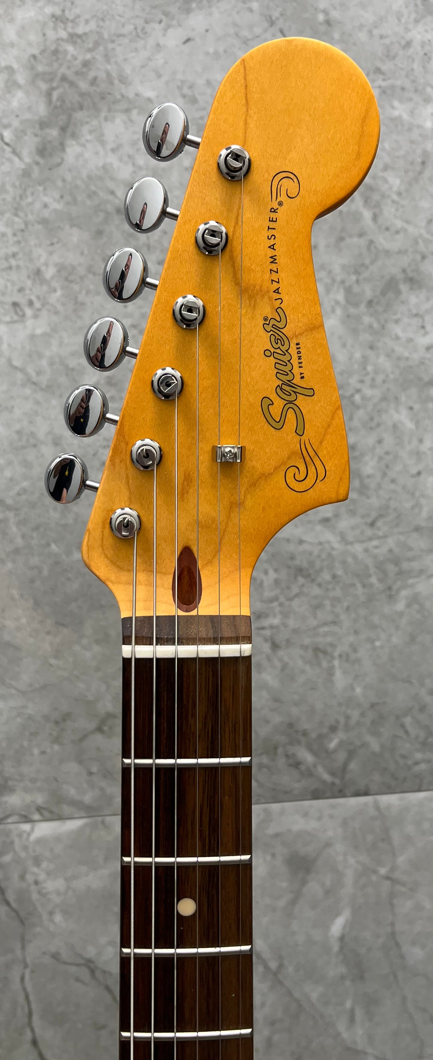 Squier J Mascis Jazzmaster Vintage White 0371060541 — L.A. Music