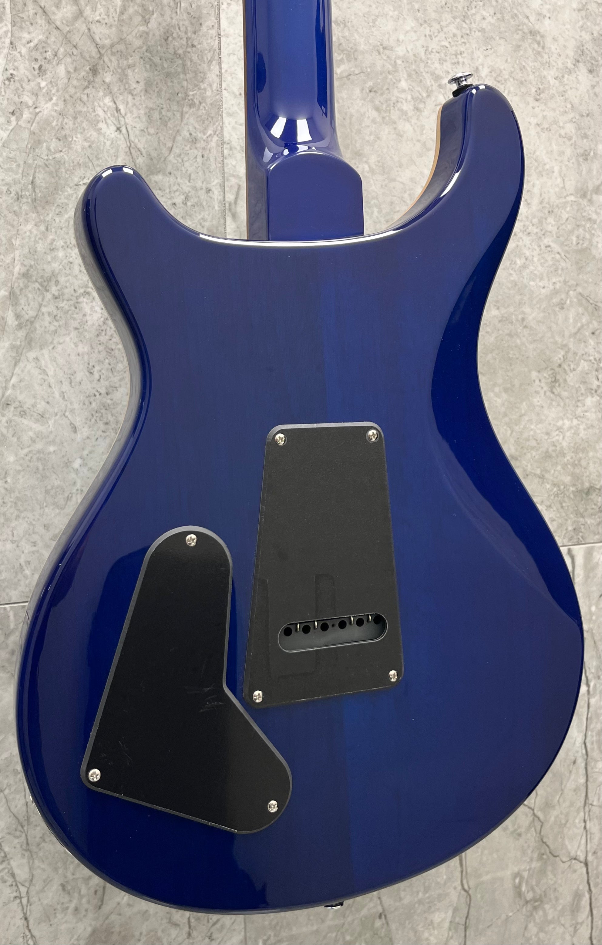 PRS Guitars SE Studio Electric Guitar with Gigbag - Lake Blue 114384::LB SERIAL NUMBER CTIH013460 - 8 LBS 2 OZ