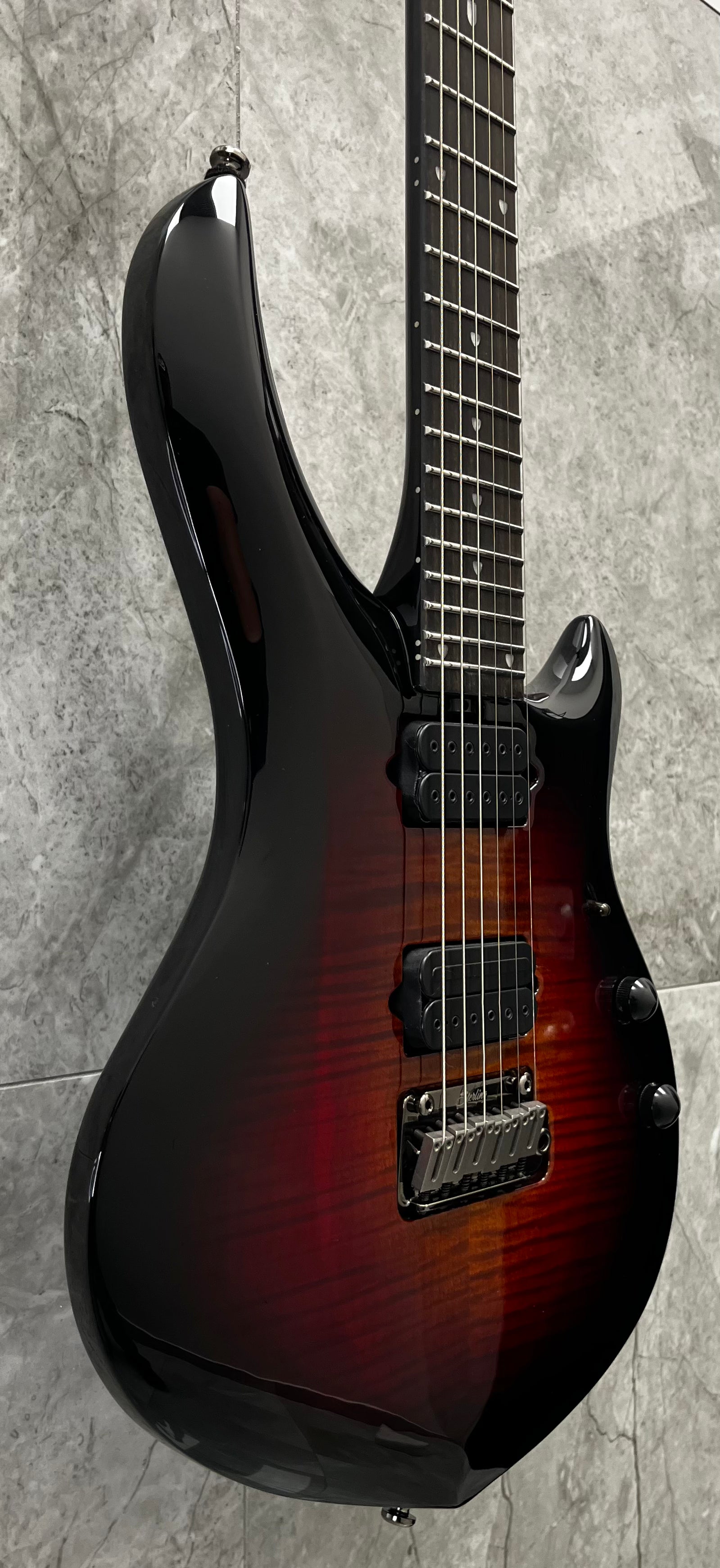 Sterling by Music Man Majesty DiMarzio Electric Guitar w/Gigbag - Tiger Eye Flame Top MAJ200XFM-TGE STMAJ20XFMTG1WB SERIAL NUMBER 250309875 - 6 LBS 14 OZ