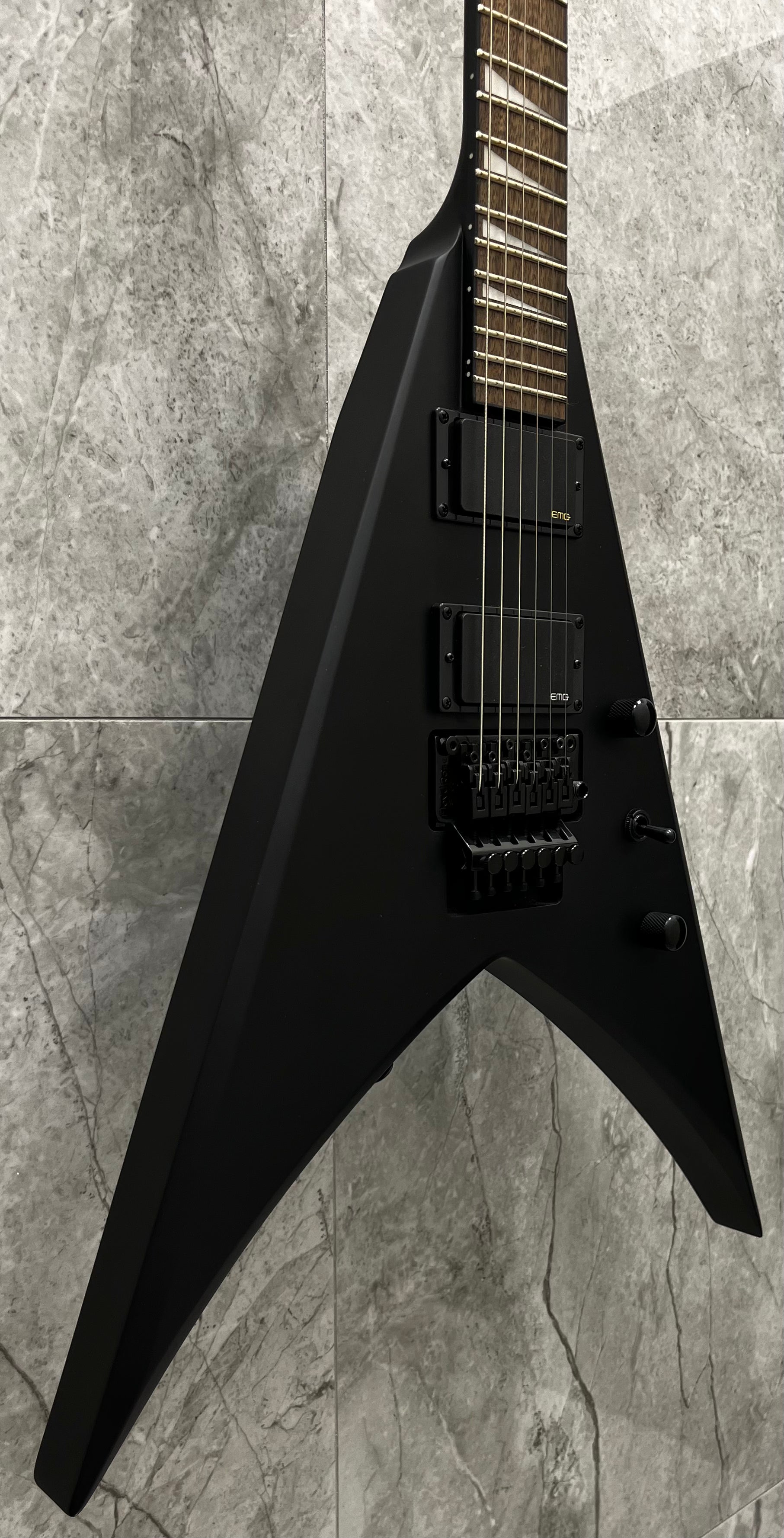Jackson X Series King V KVXMG Satin Black 2916400568 SERIAL NUMBER