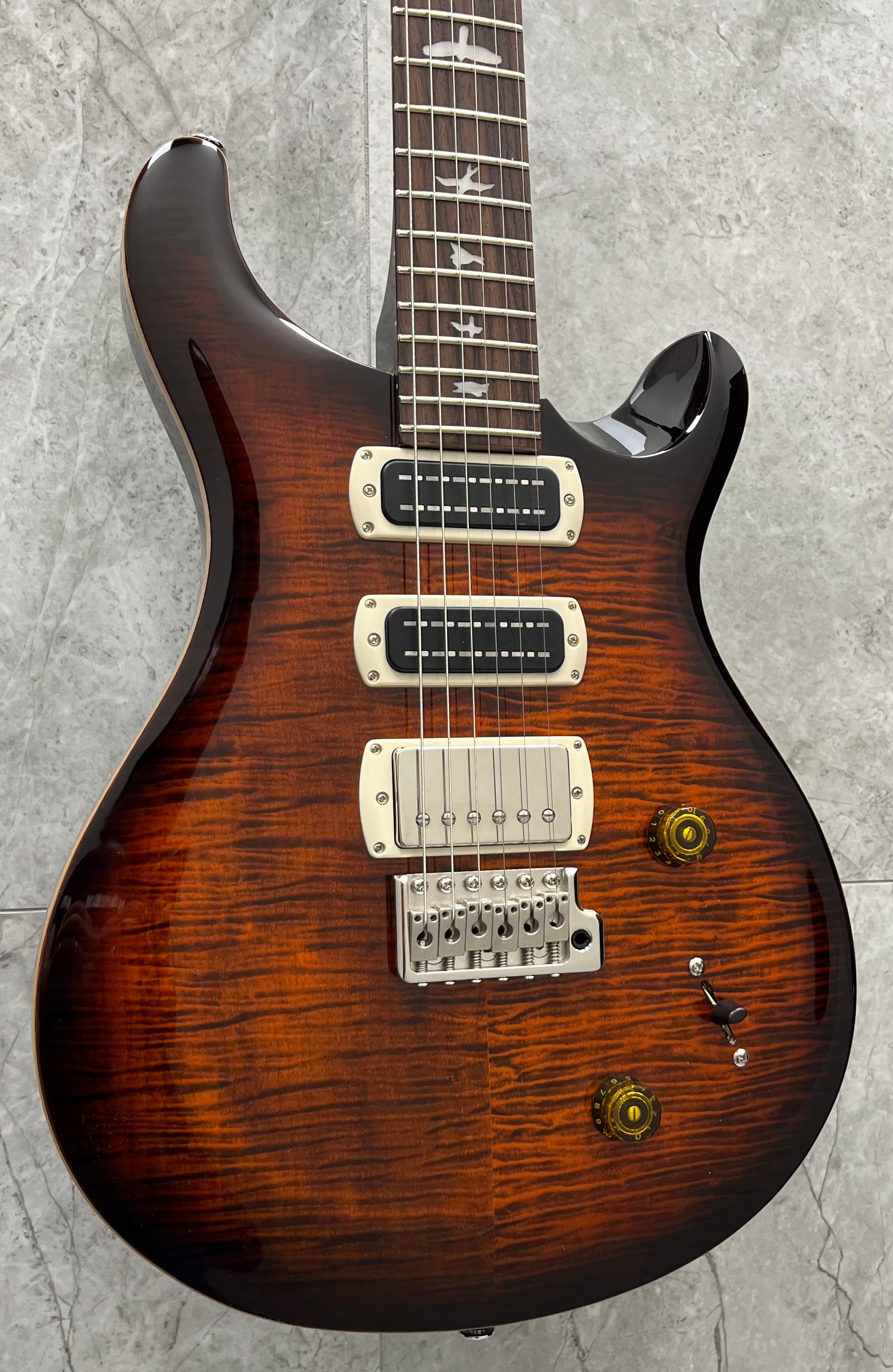 PRS Guitars SE Studio Electric Guitar with Gigbag - Orange Tiger Smokeburst 114384::OB