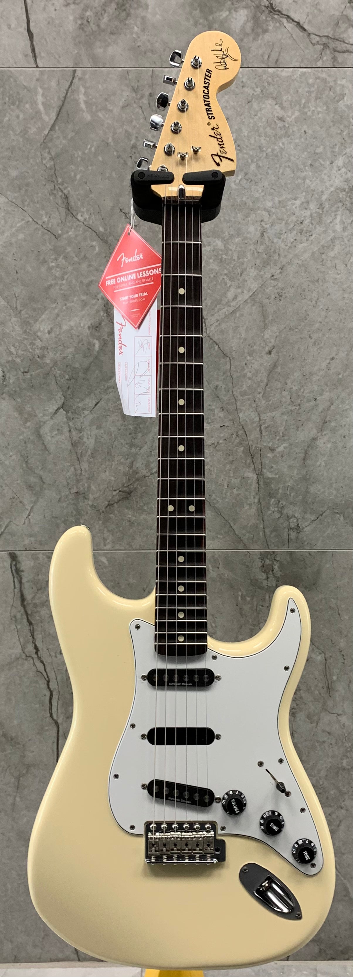 Fender ritchie blackmore stratocaster discount