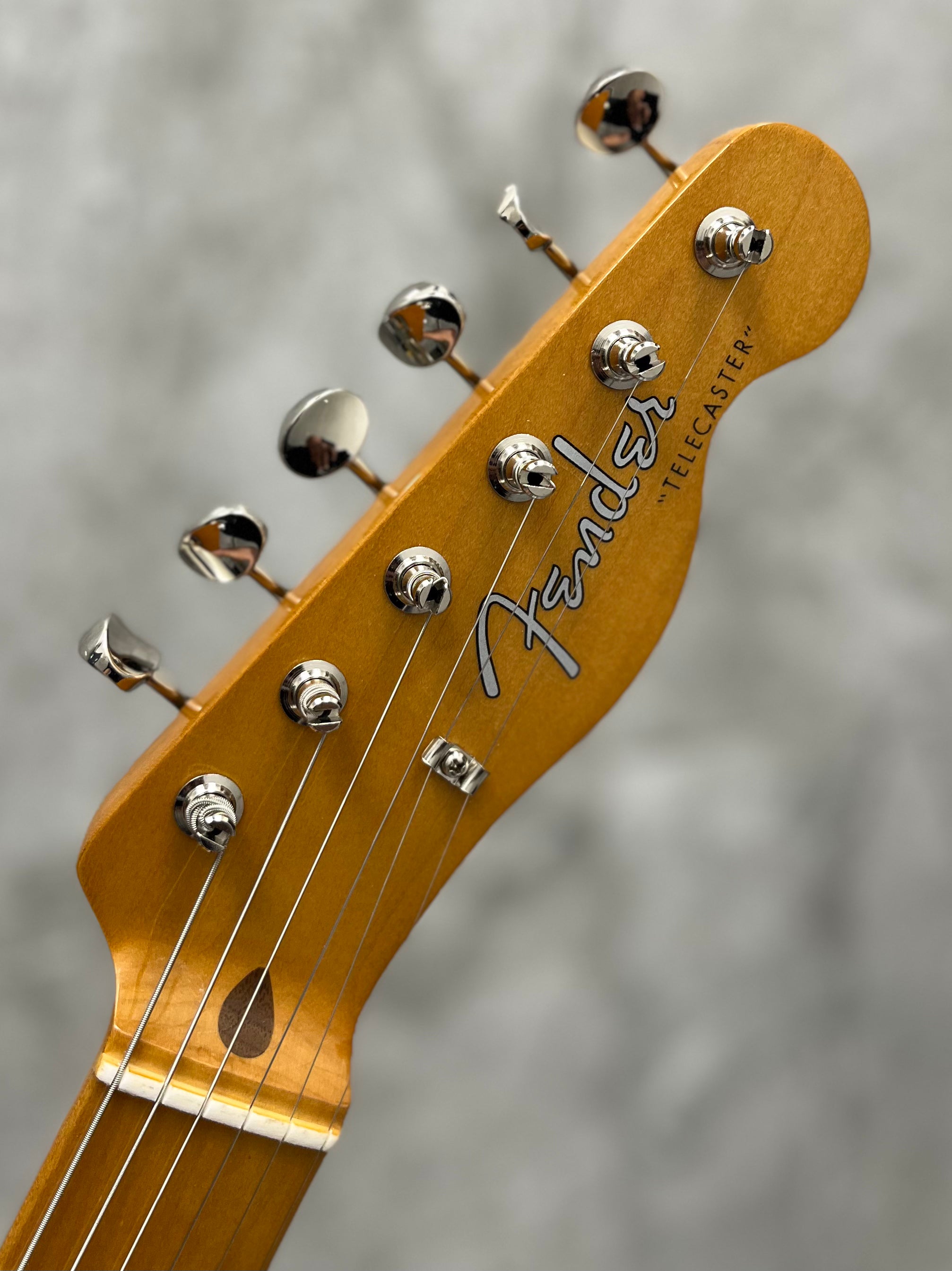 Fender Vintera III Late 50s Telecaster Maple Fingerboard, Butterscotch Blonde 0149192350 SERIAL NUMBER MX26026296 - 8 LBS 14 OZ