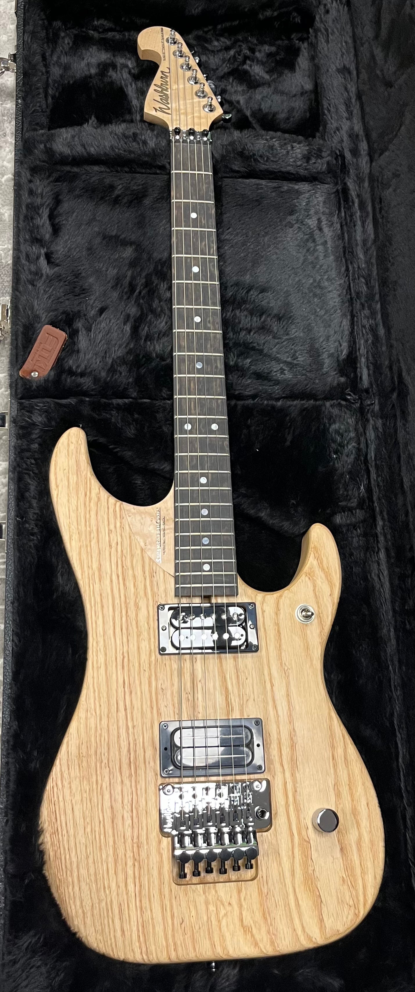 Washburn USA N4 Nuno Bettencourt Swamp Ash Natural Matte Finish N4ESANM-D SERIAL NUMBER 2509524 - 6 LBS 10 OZ