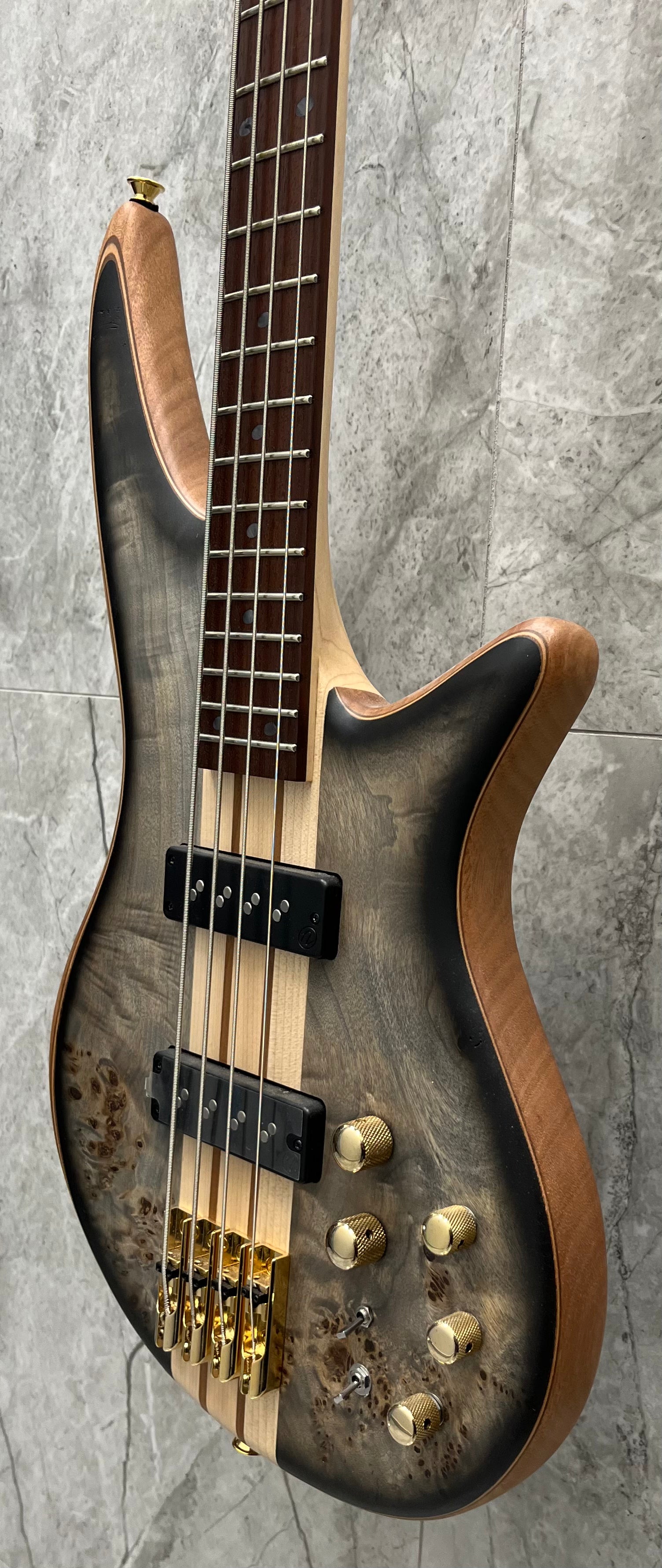 Jackson Pro Series Spectra Bass SBP IV Caramelized Transparent Black Burst 2919914585 SERIAL NUMBER ICJ2238163 - 7.8 LBS