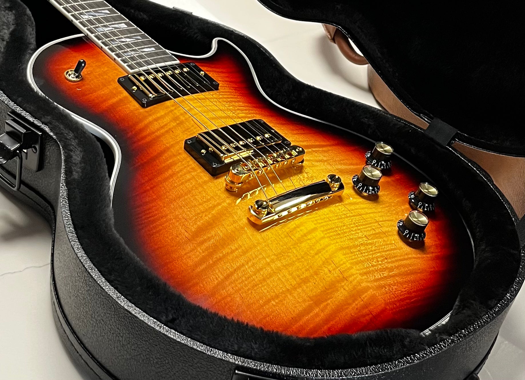 Gibson USA Les Paul Supreme - Fireburst LPSU00FIGH SERIAL NUMBER 205240326 - 7 LBS 14 OZ