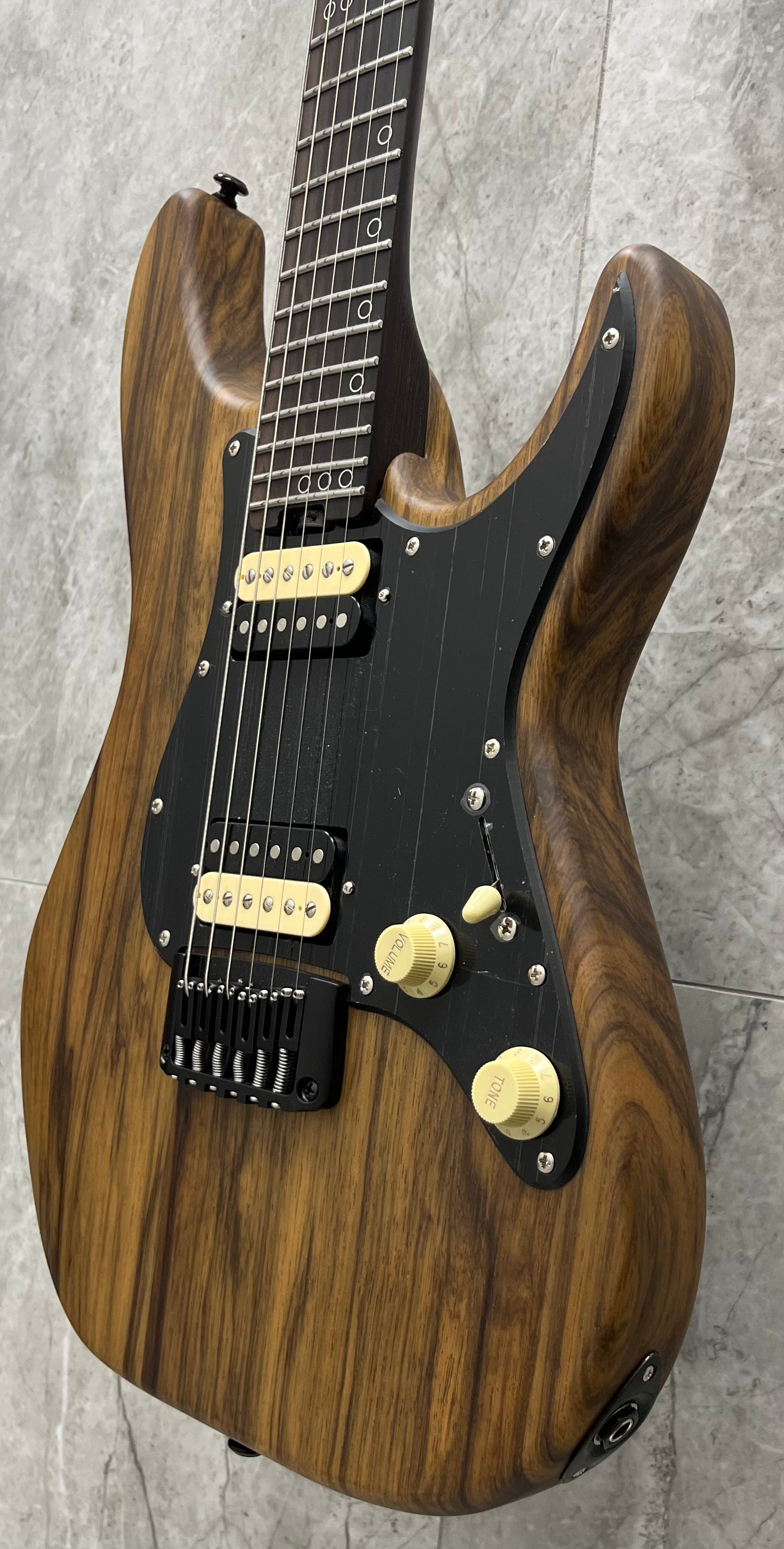 Schecter Sun Valley Super Shredder Exotic Hardtail Black Limba 1269-SHC MINT DEMO MODEL SERIAL NUMBER W24051666 - 8.0 LBS