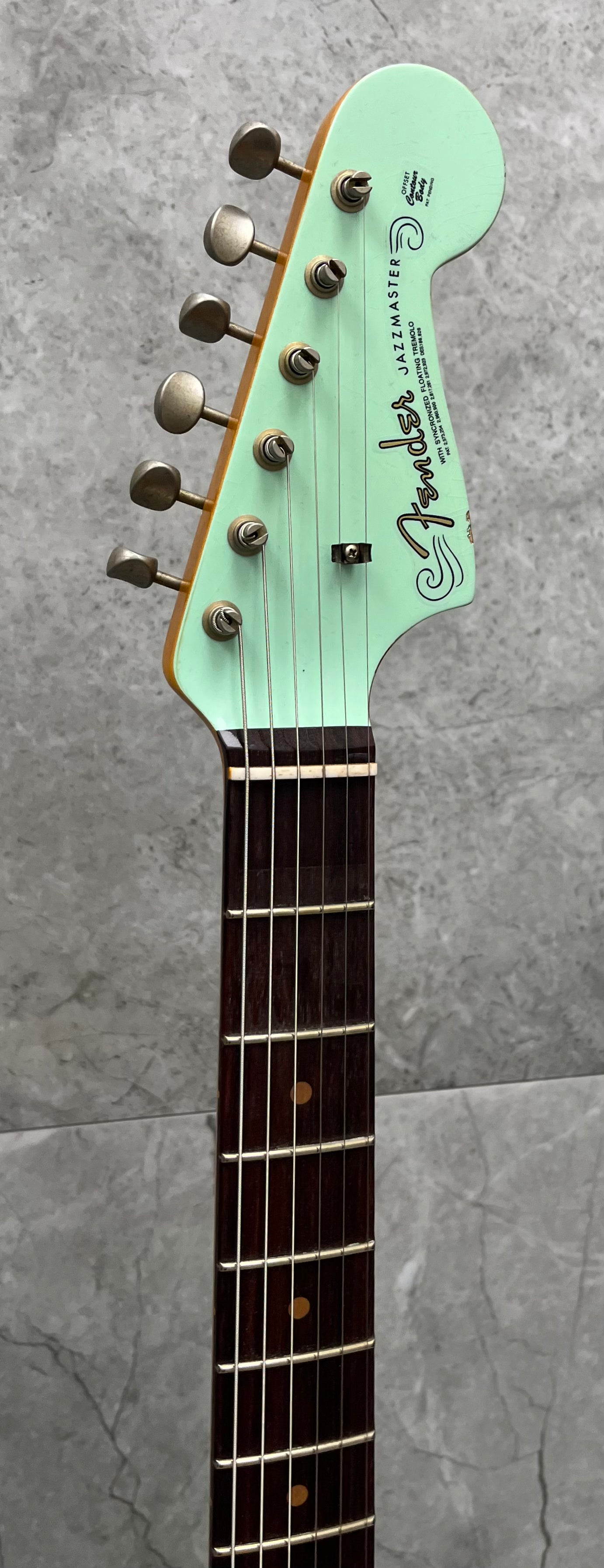 Fender Custom Shop 1963 Jazzmaster Relic Rosewood Fingerboard Aged Surf Green 9235700048 SERIAL NUMBER CZ587266 - 8 LBS 5 OZ