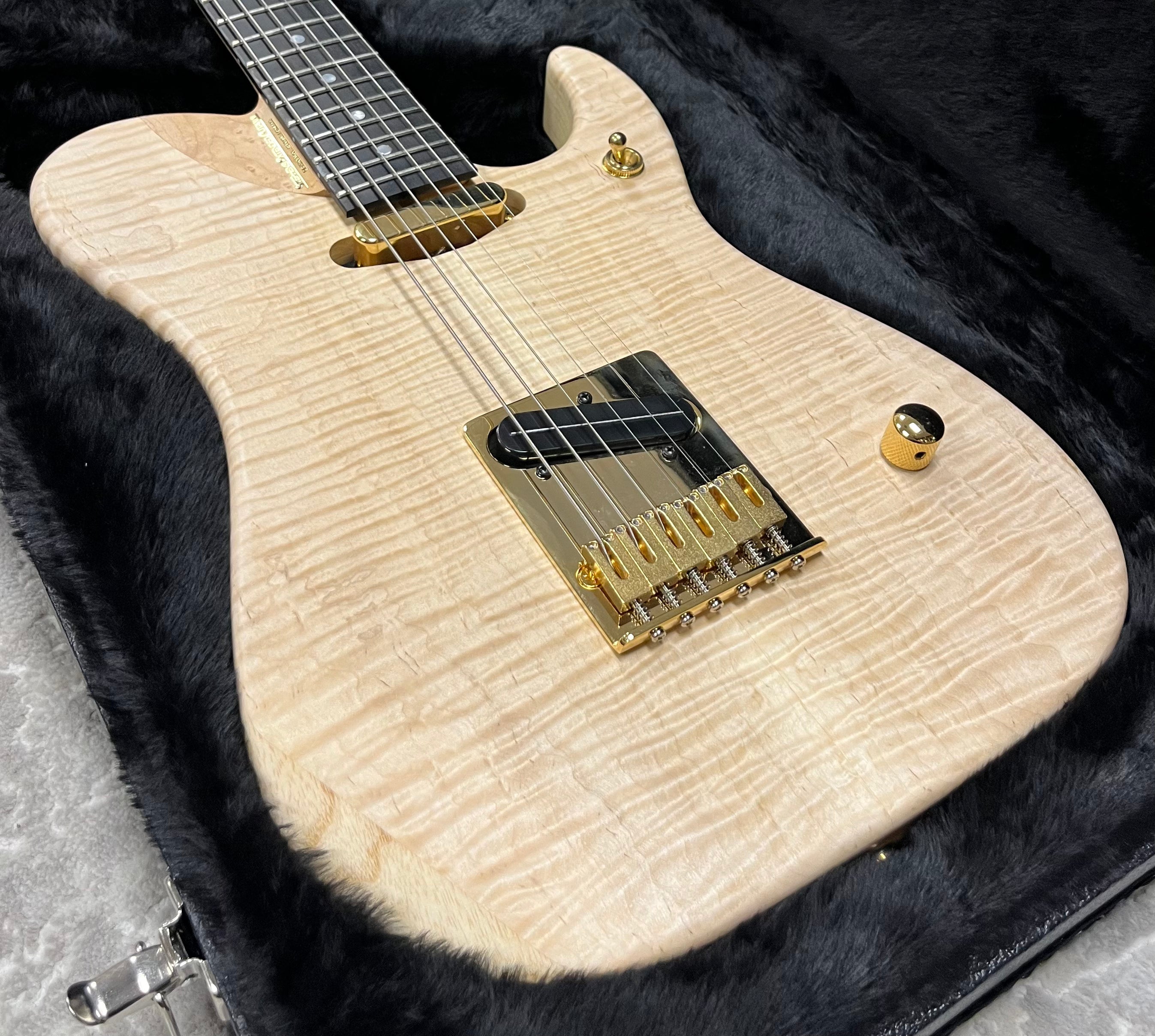 Washburn USA CUSTOM SHOP NUNO BETTENCOURT Nele Deluxe Series Electric Guitar, Natural Model NELEDLX-D SERIAL NUMBER 2506006 - 6 LBS 4 OZ