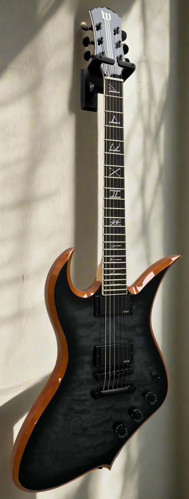 Wylde Audio Thoraxe Transparent Black Burst 4548-SHC SERIAL NUMBER WA23030124 - 8.6 LBS