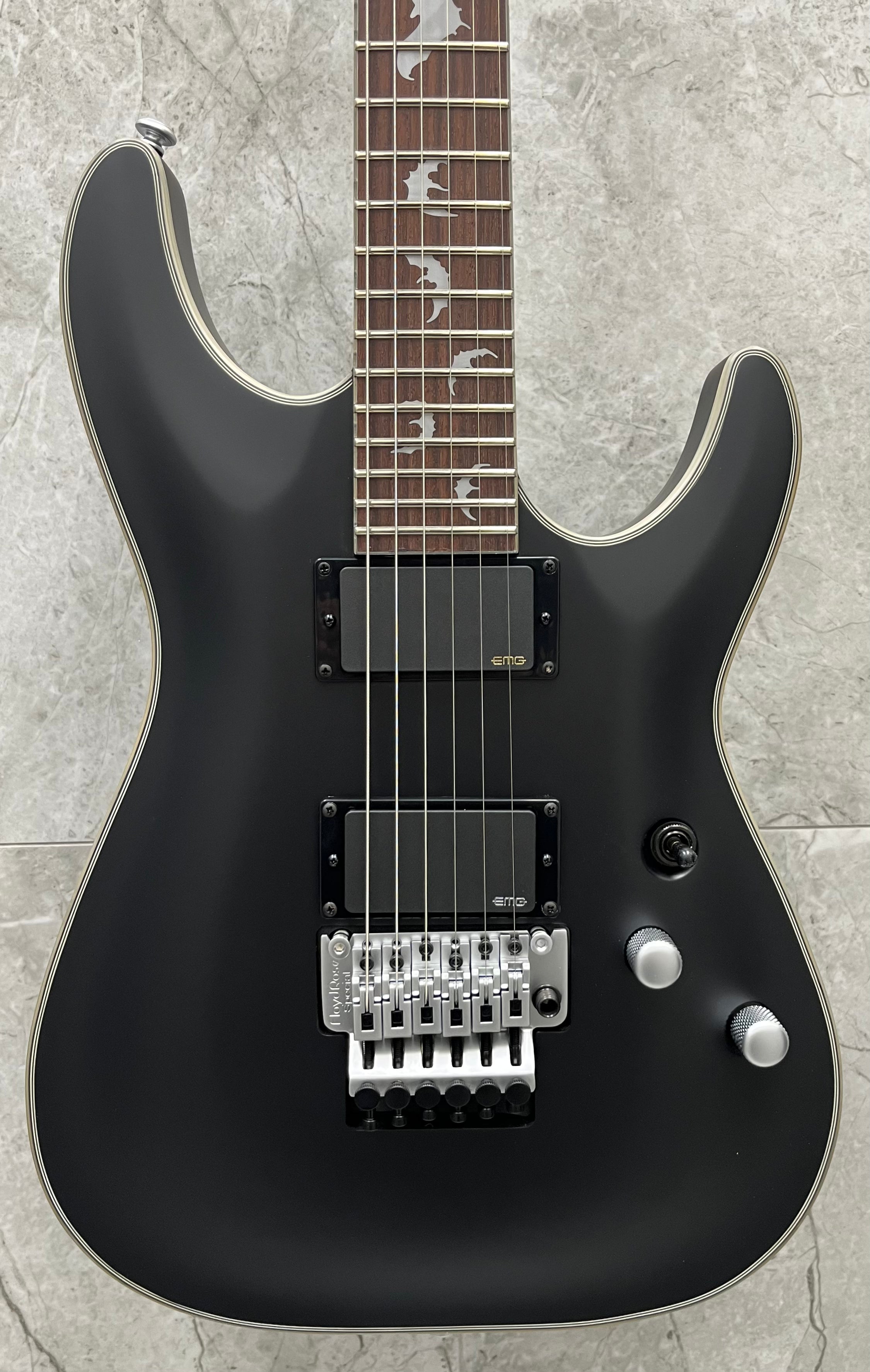 Schecter DAMIEN PLATINUM DAMIEN-PLAT-6-FR-SBK Satin Black Guitar with