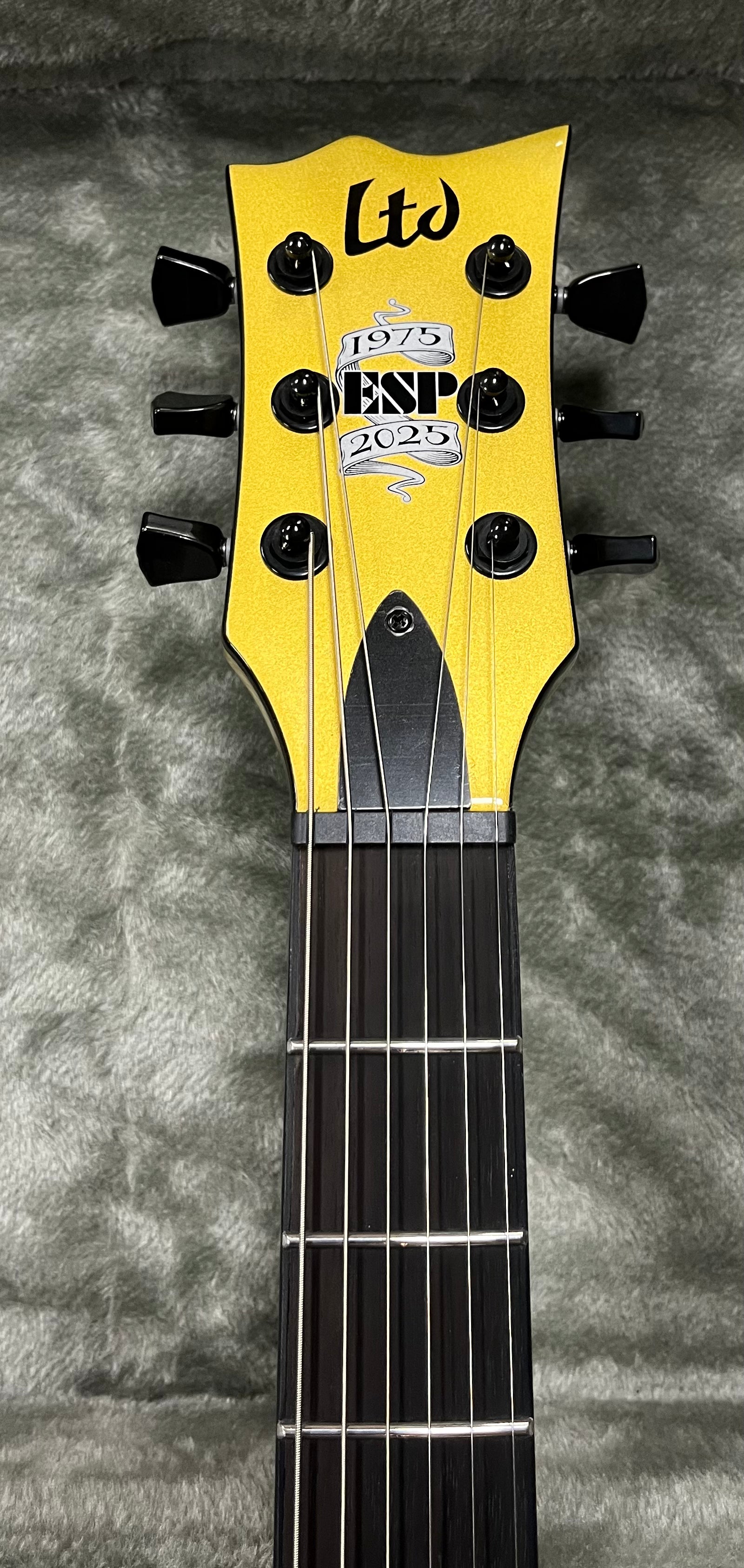 ESP LTD EC-2025 50TH ANNIVERSARY METALLIC GOLD LIMITED EDITION LEC2025 ESP LTD EC-2025 50TH ANNIVERSARY METALLIC GOLD LIMITED EDITION LEC2025