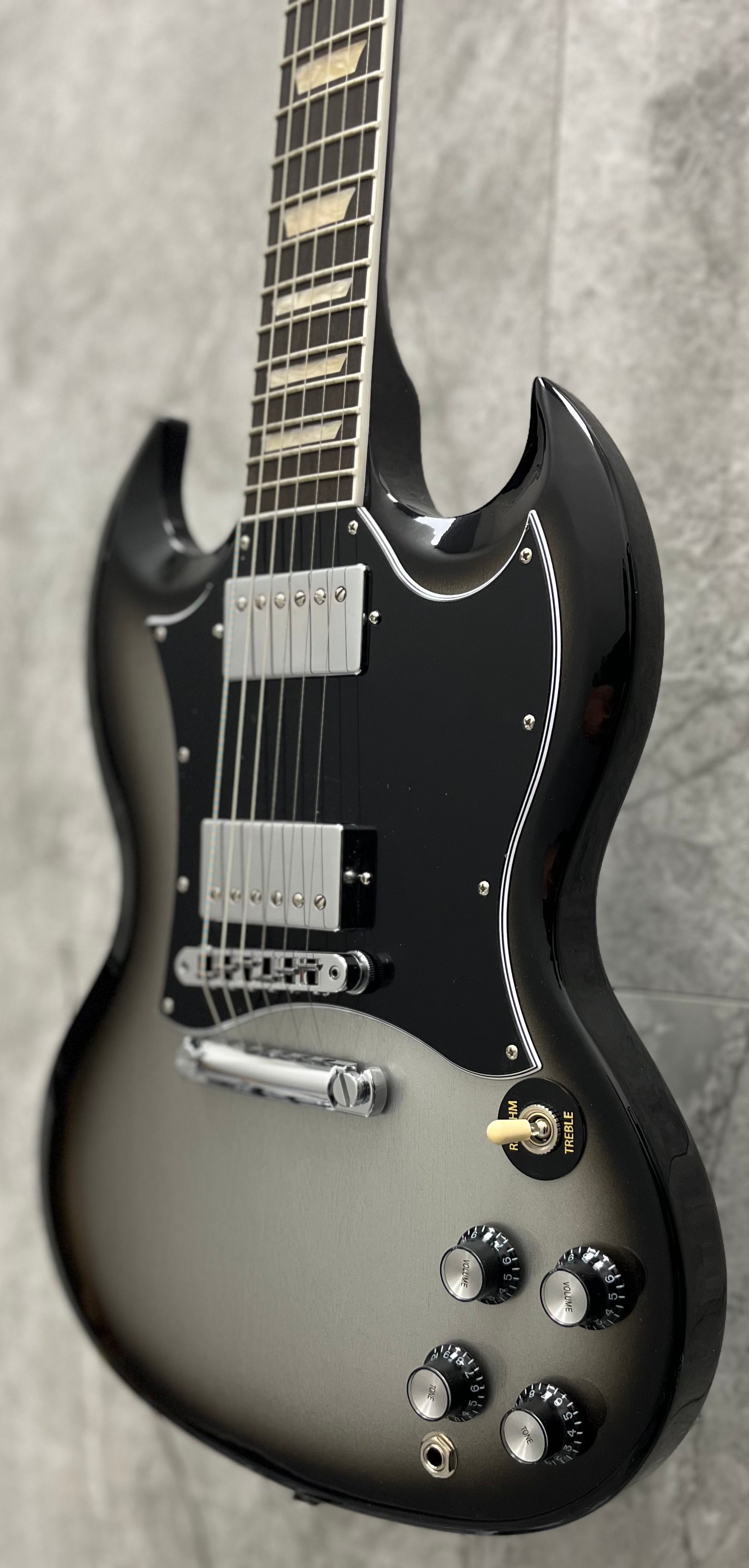 Gibson USA SG Standard Electric Guitar with Softshell Case - Ebony Silverburst SGSG23BSCH SERIAL NUMBER 232540103 - 6 LBS 5 OZ
