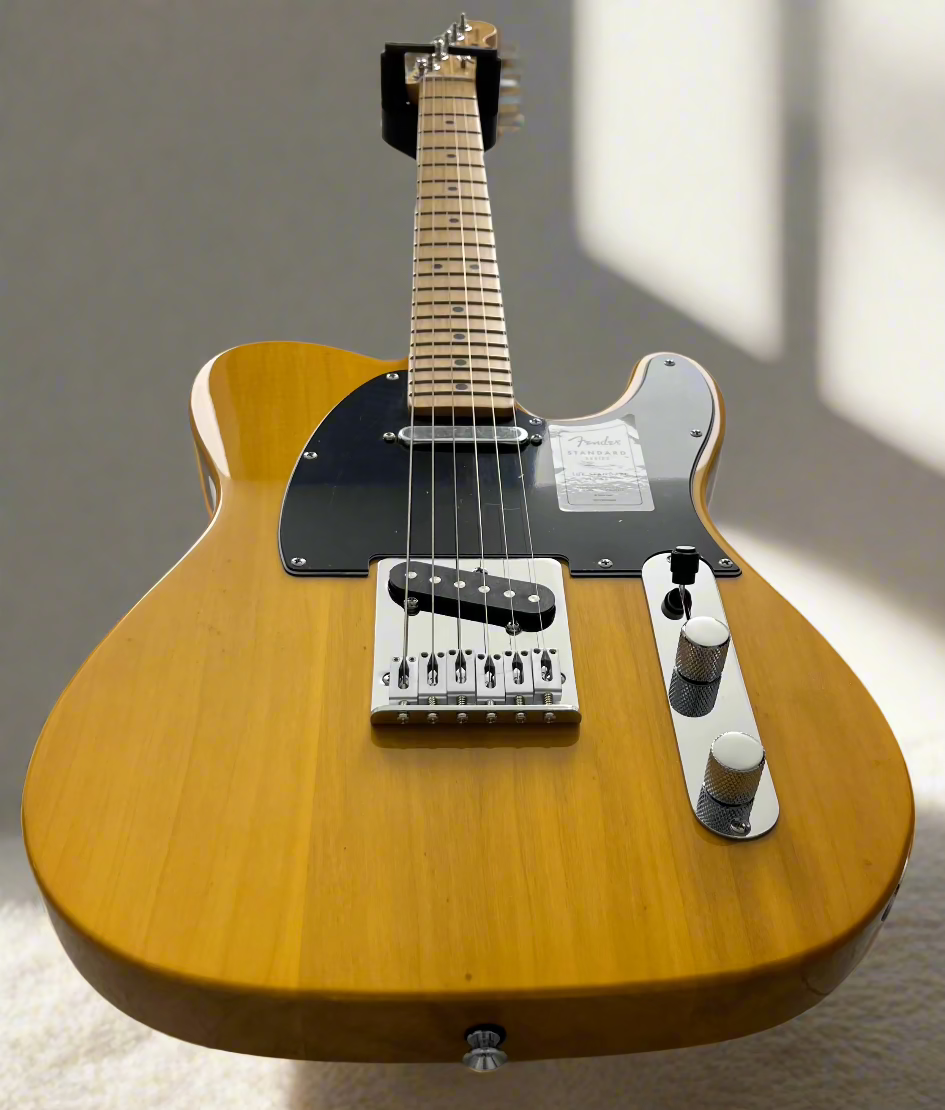 FENDER Standard Telecaster Maple Fingerboard, Black Pickguard, Butterscotch Blonde 0266021550 NEW 2025 MODEL SERIAL NUMBER ISFL24000836 - 8.0 LBS