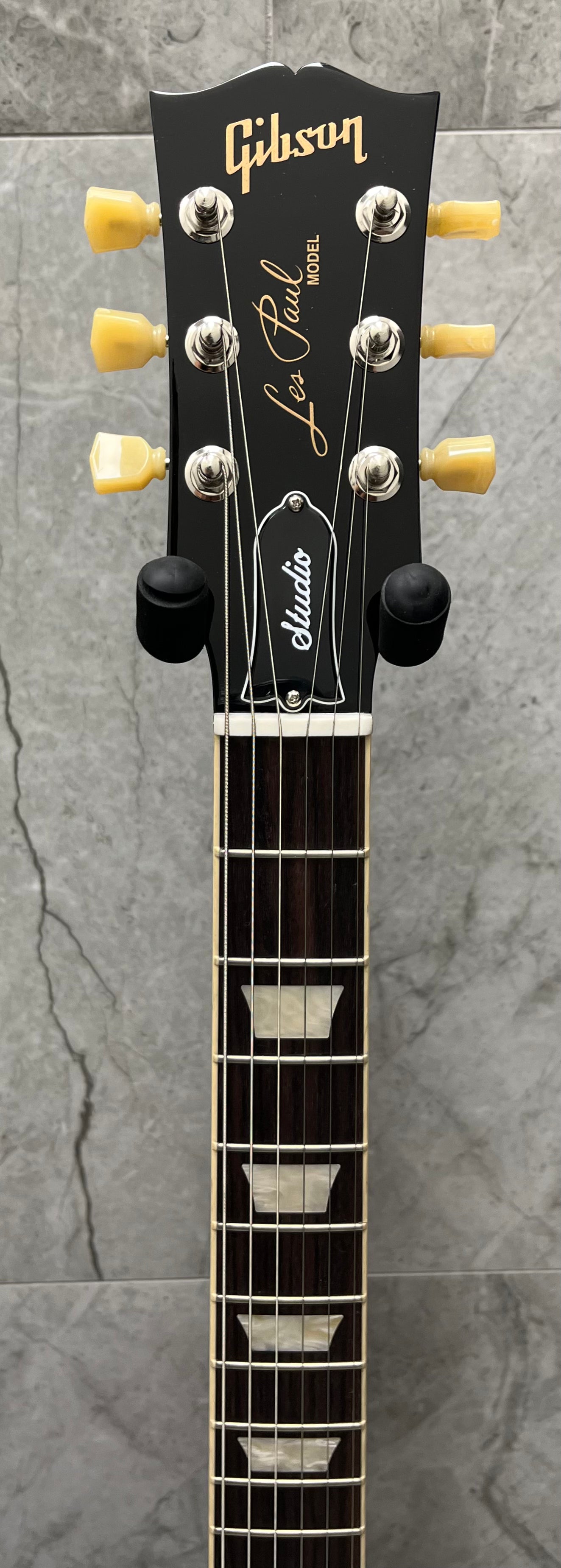 Gibson USA Les Paul Studio Electric Guitar with Softshell