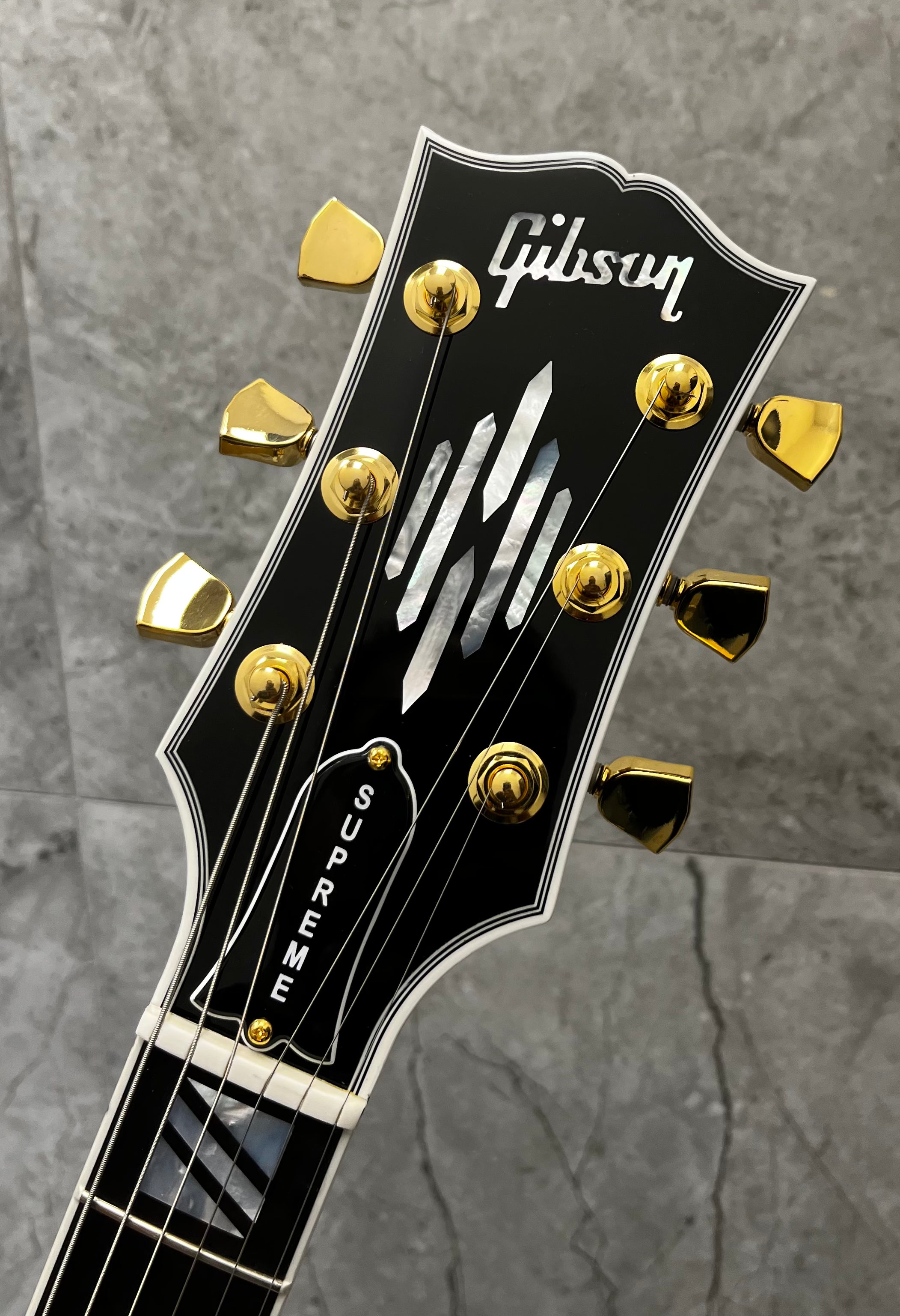 Gibson USA SG Supreme Electric Guitar with Hardshell Case - Translucent Ebony Burst SGSU00E2GH SERIAL NUMBER 231640294 - 7 LBS 13 OZ