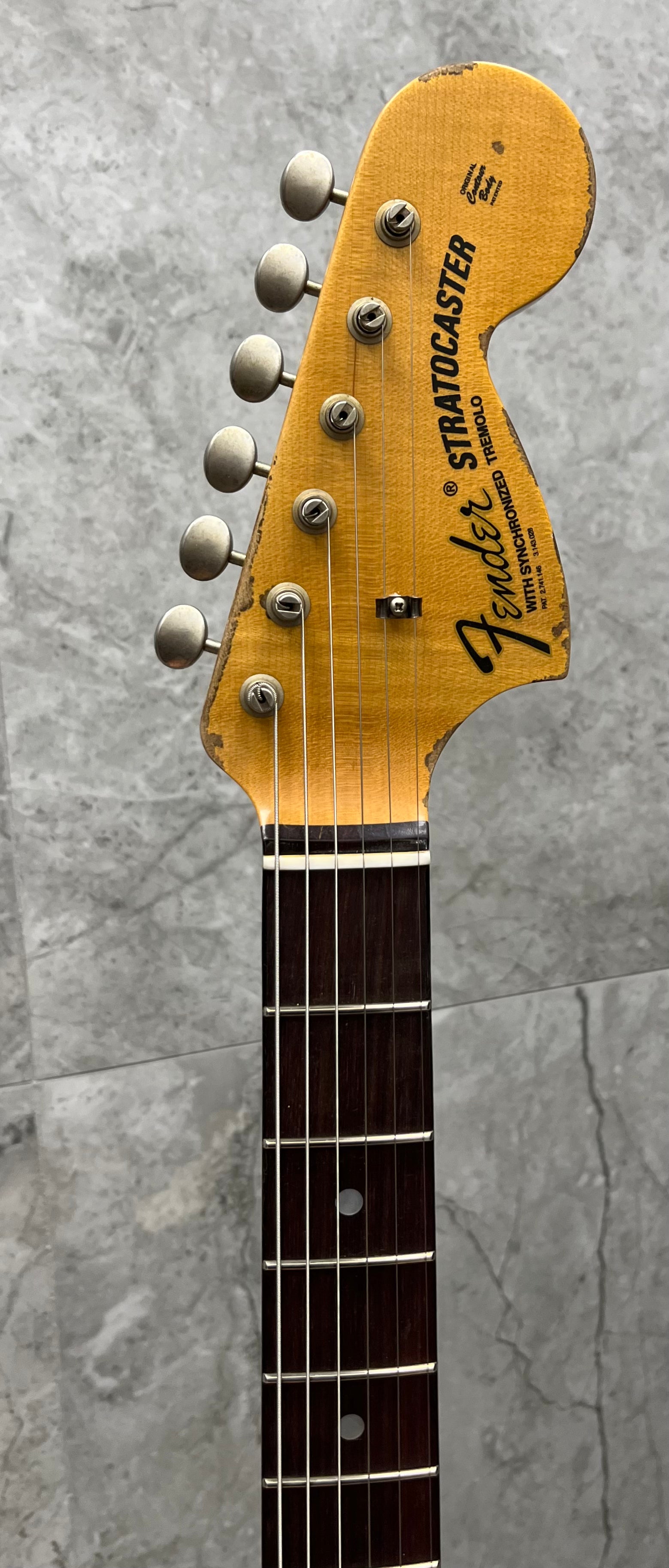 Fender Custom Shop 2025 Strat Pro Super Heavy Relic, 3A Rosewood Fingerboard, Aged Vintage White 9231016928 SERIAL NUMBER 18577 - 7 LBS 15 OZ
