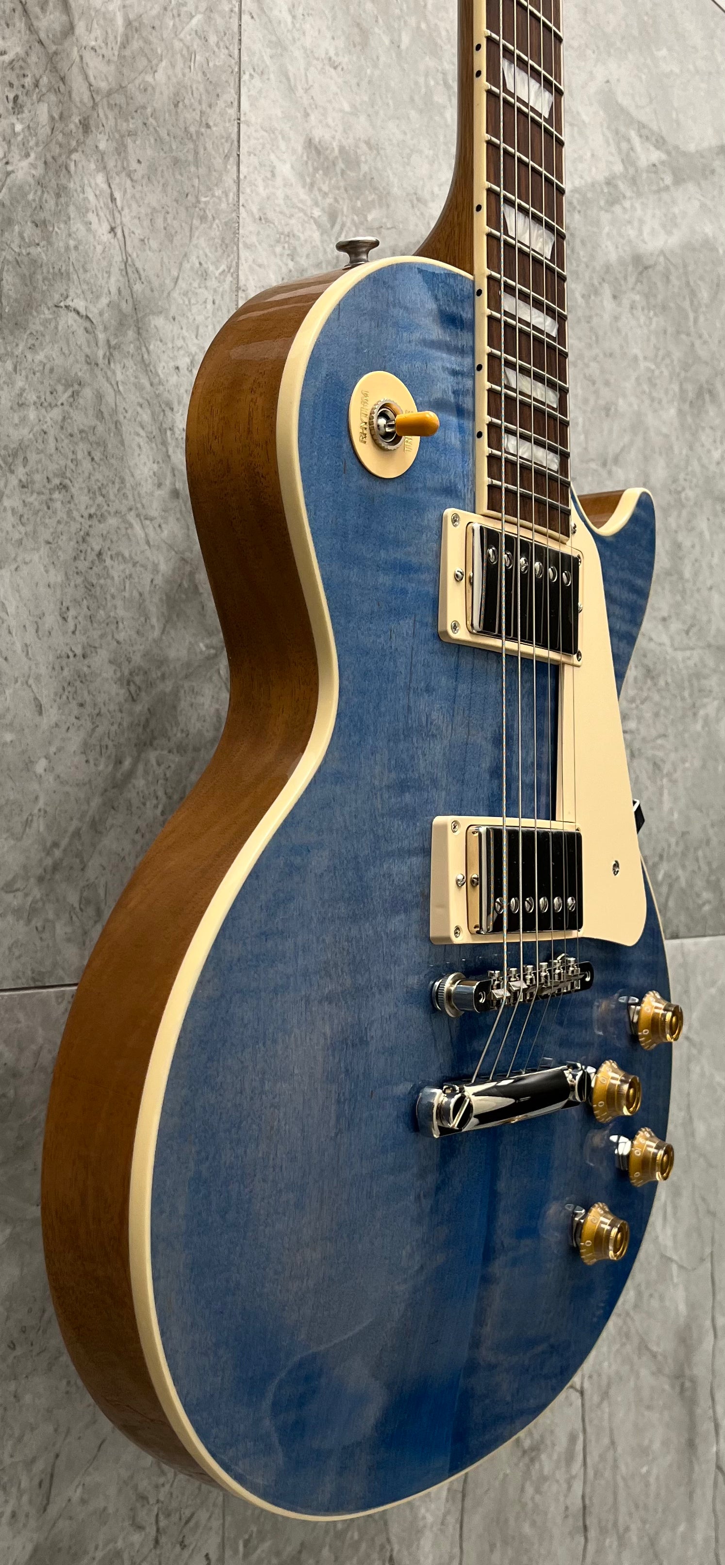 Gibson USA Les Paul Standard 50s Figured Top - Ocean Blue LPS500OBNH SERIAL NUMBER 229130137 - 8.4 LBS