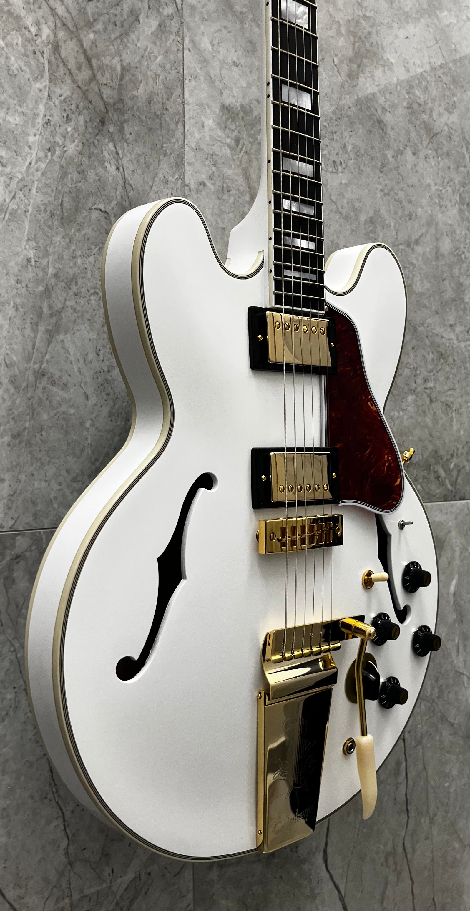 Epiphone Inspired by Gibson Custom Alex Lifeson 1976 ES-355 ES355 Reissue W/ HARDSHELL CASE ECAL355AWGM SERIAL NUMBER 25121510932 - 10 LBS 4 OZ