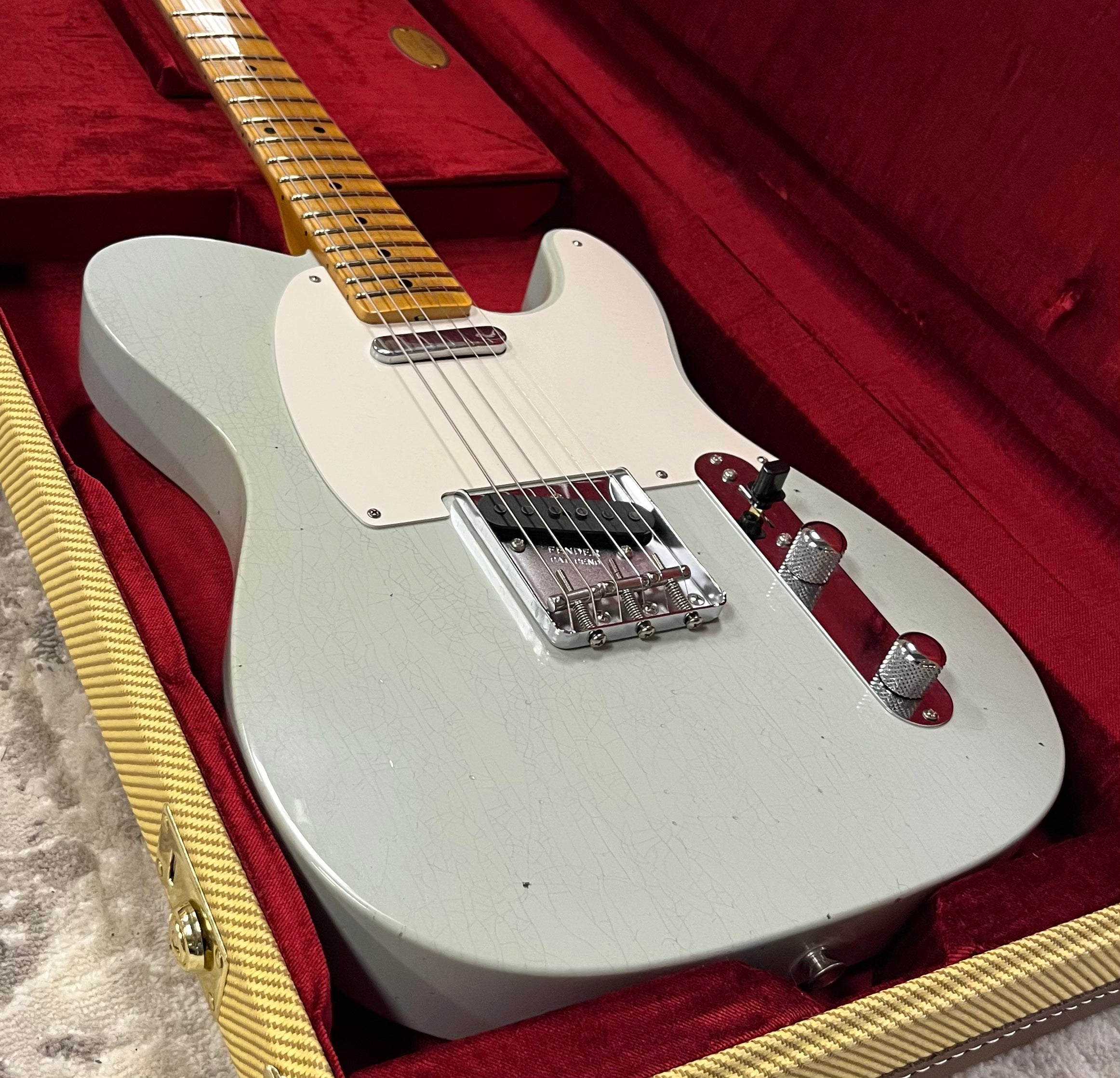 Fender USA Custom Shop 1955 Telecaster Journeyman Relic with Closet Classic Hardware, 1-Piece Quartersawn Maple Neck, Super Aged Sonic Blue 9235700023 SERIAL NUMBER CZ584952 - 7.0 LBS