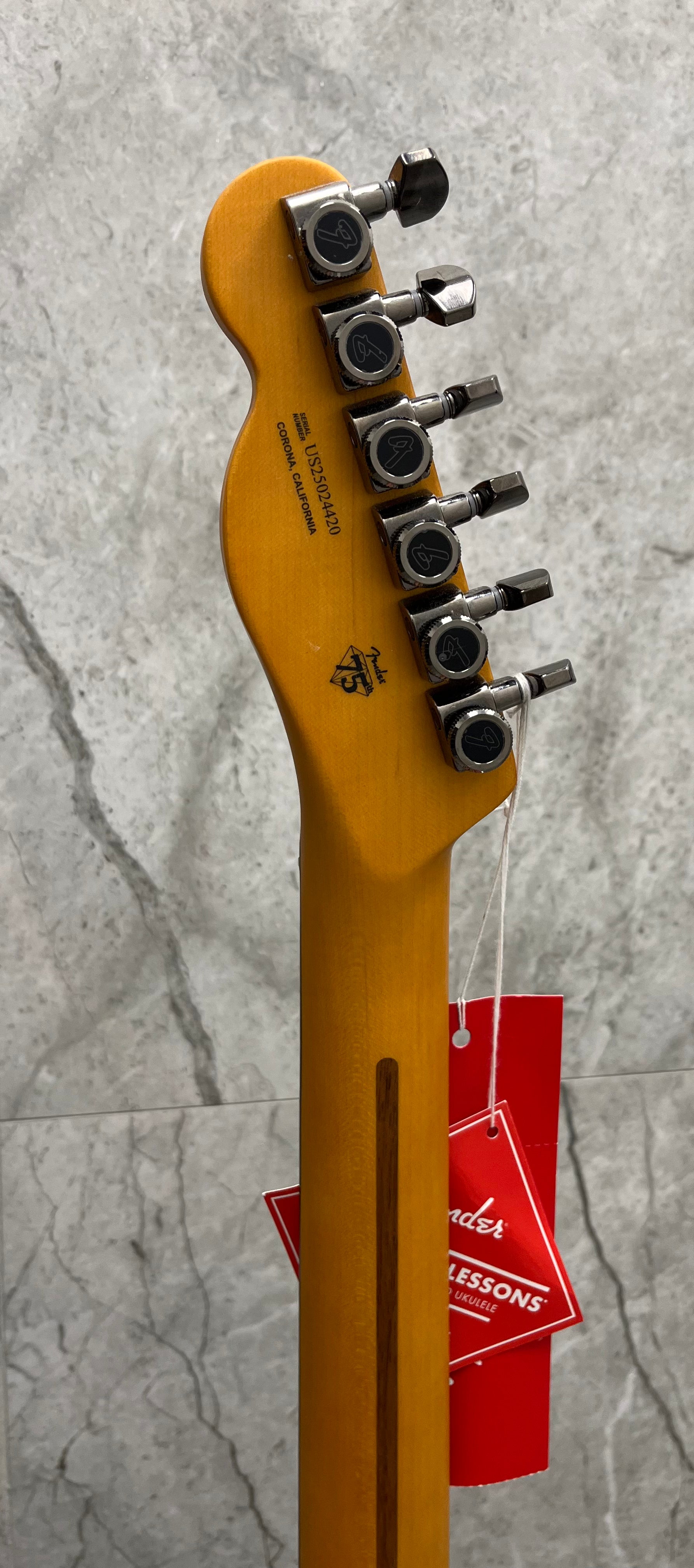 Fender 75th Anniversary American Ultra II Telecaster Ebony Fingerboard, Liquid Gold 0177011728