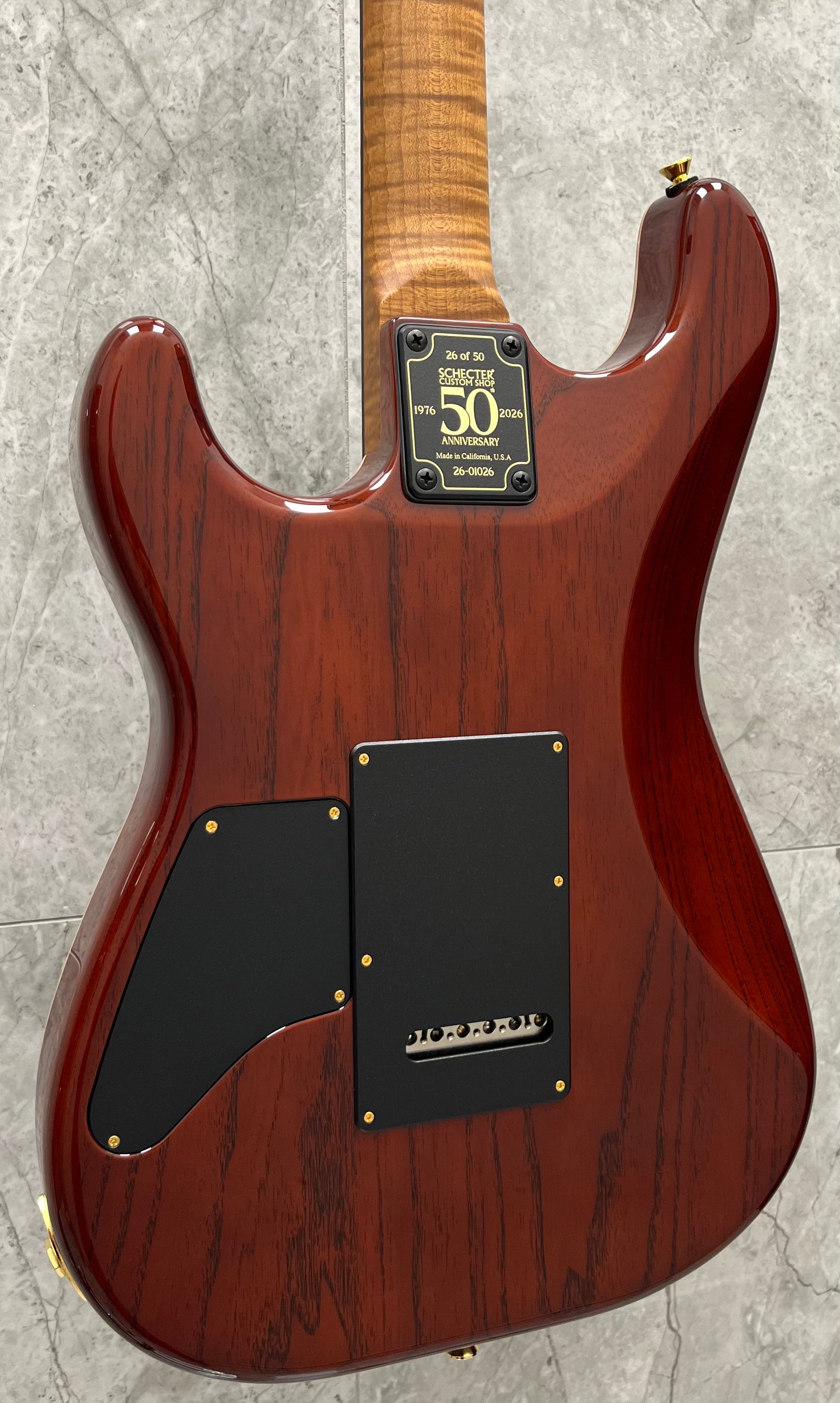 Schecter USA CUSTOM SHOP CET 50th Anniversary Limited Edition Golden Anniversary 7400-SHC SERIAL NUMBER 26-01026 - 8 LBS 6 OZ NUMBER 26 OUT OF 50