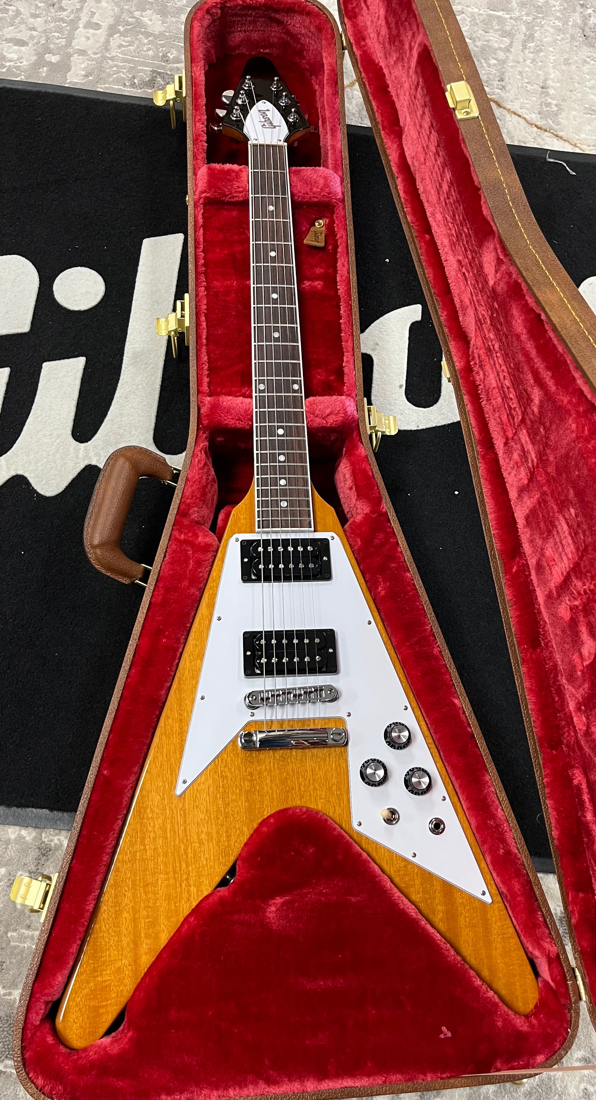 Gibson USA 70s Flying V Antique Natural DSVS00ANCH