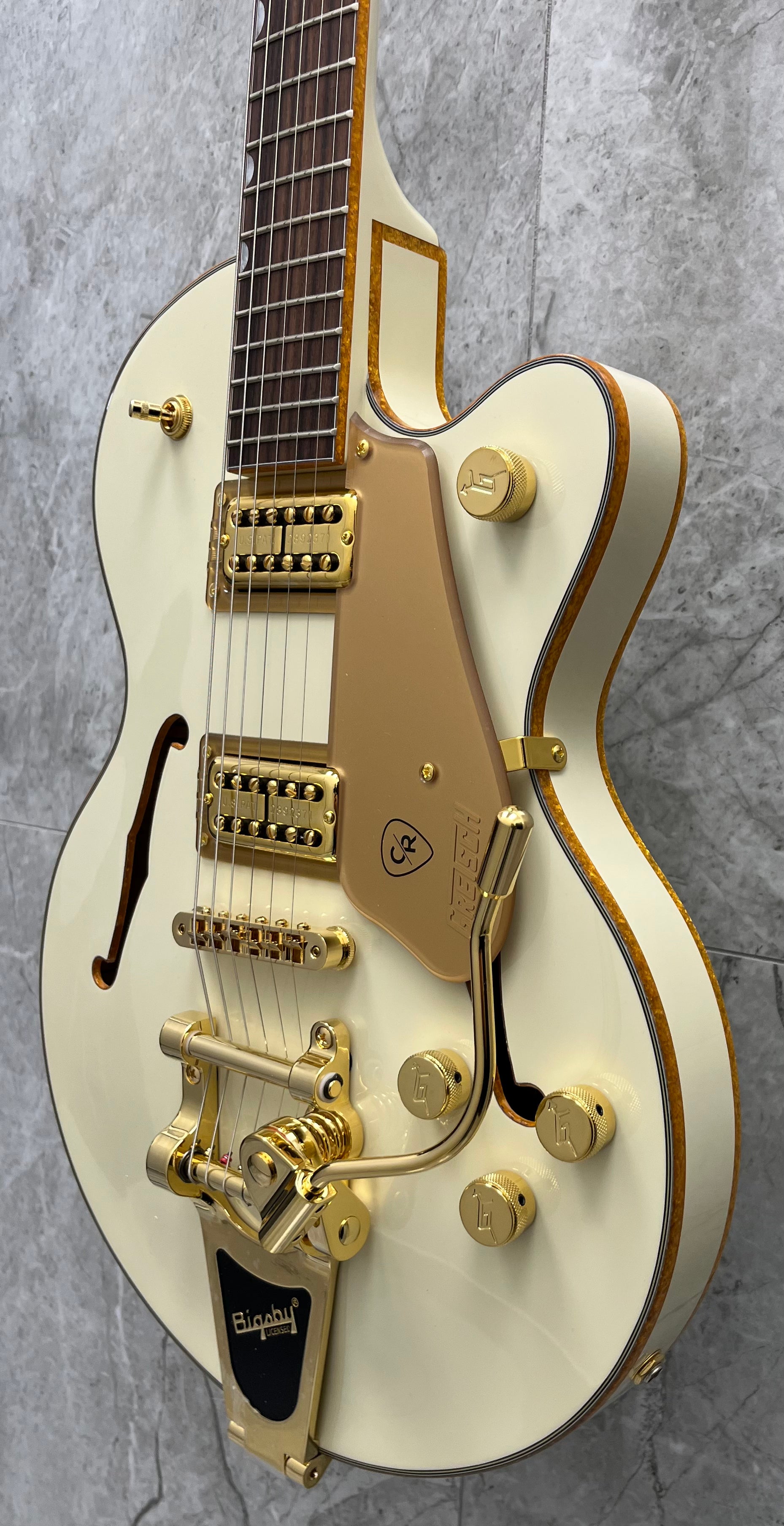 Gretsch Electromatic Chris Rocha Broadkaster Jr. Center Block, Rosewood Fingerboard, Vintage White 2509701653 SERIAL NUMBER CYGC23110721 - 7.0 LBS