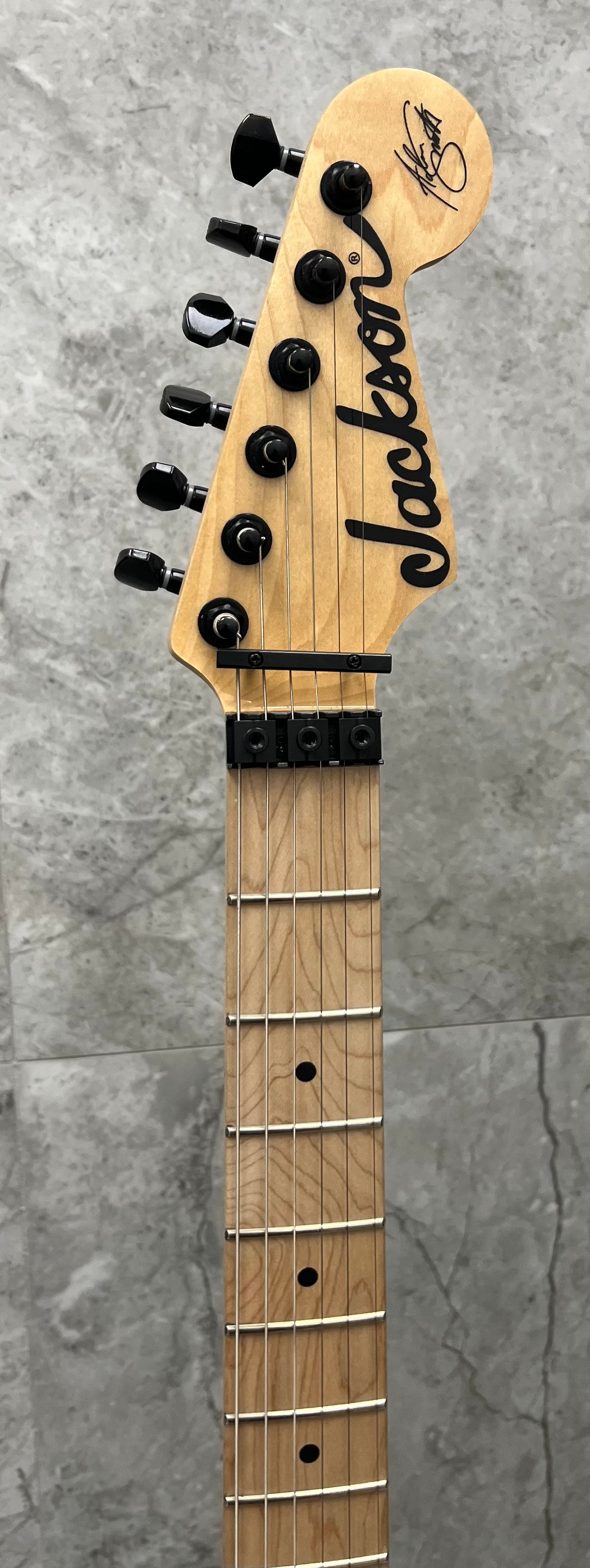 Jackson Adrian Smith Signature SDX Maple Fingerboard IN Snow White 2913052576