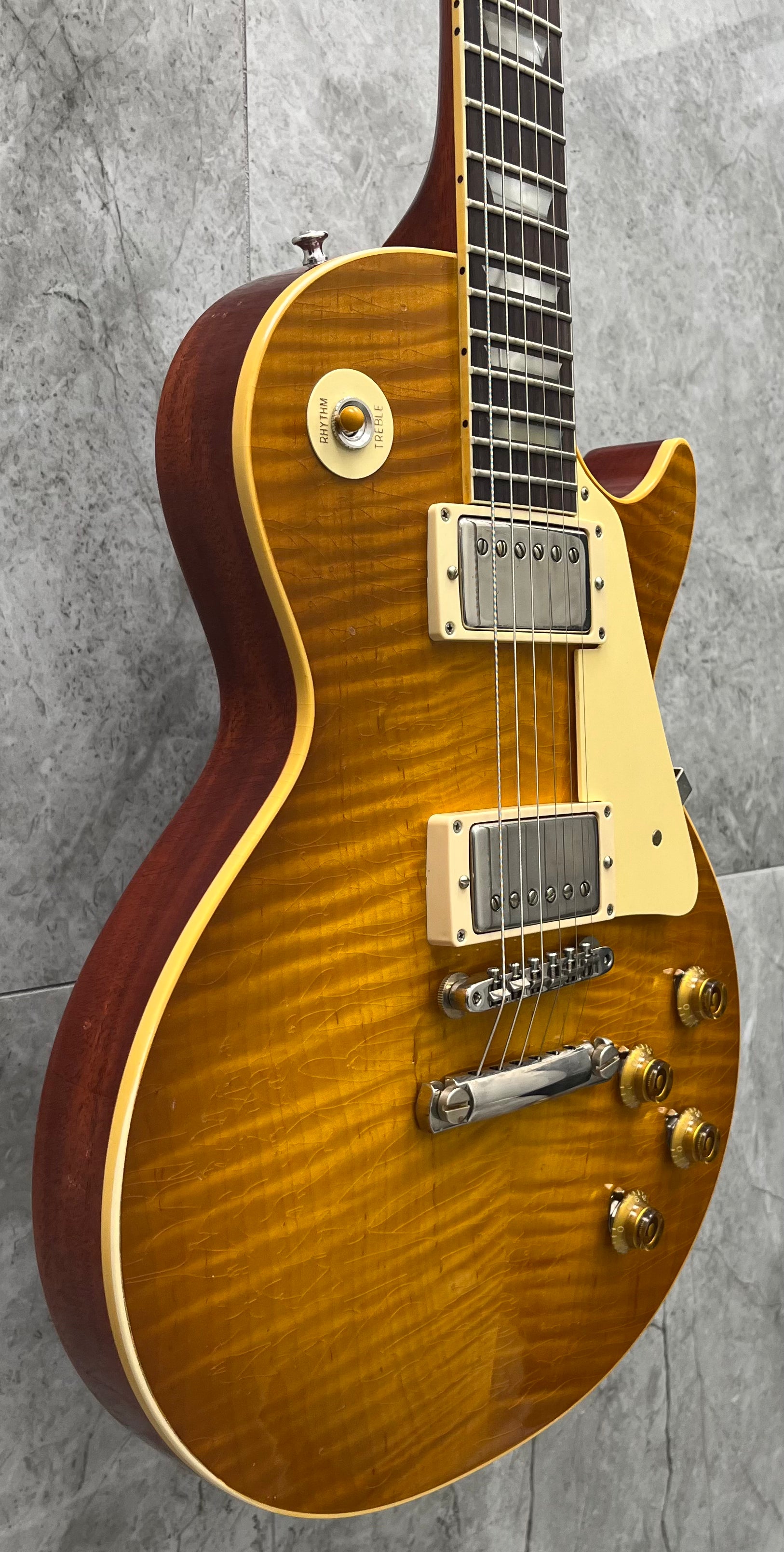 Gibson USA Custom Shop Murphy Lab 1959 Les Paul Standard Dirty Lemon Burst Light Aged - Dirty Lemon LPR59LADLNH SERIAL NUMBER 943368 - 8.6 LBS