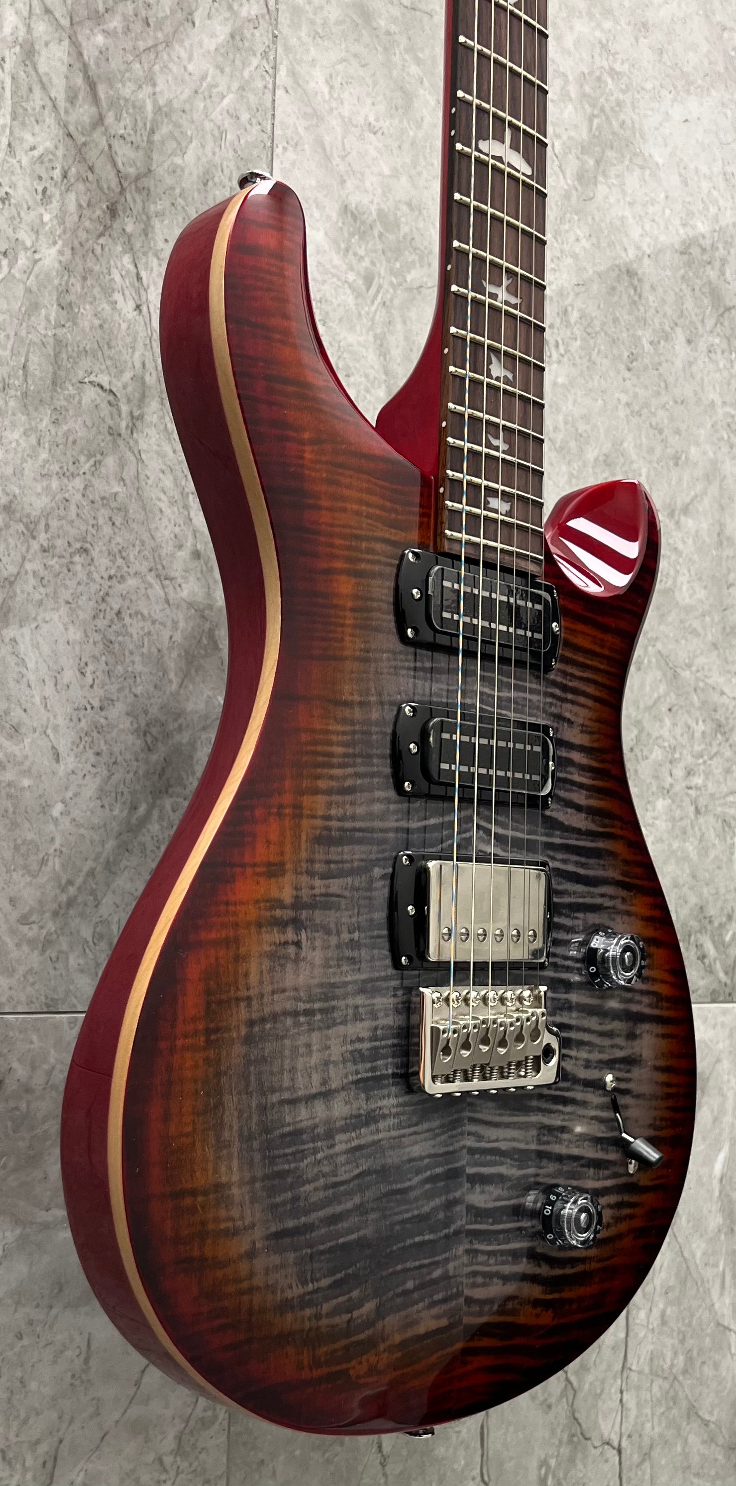 PRS Guitars SE Studio Electric Guitar - Charcoal Cherry Burst 114384::CG SERIAL NUMBER CTIH019835 - 7 LBS 14 OZ