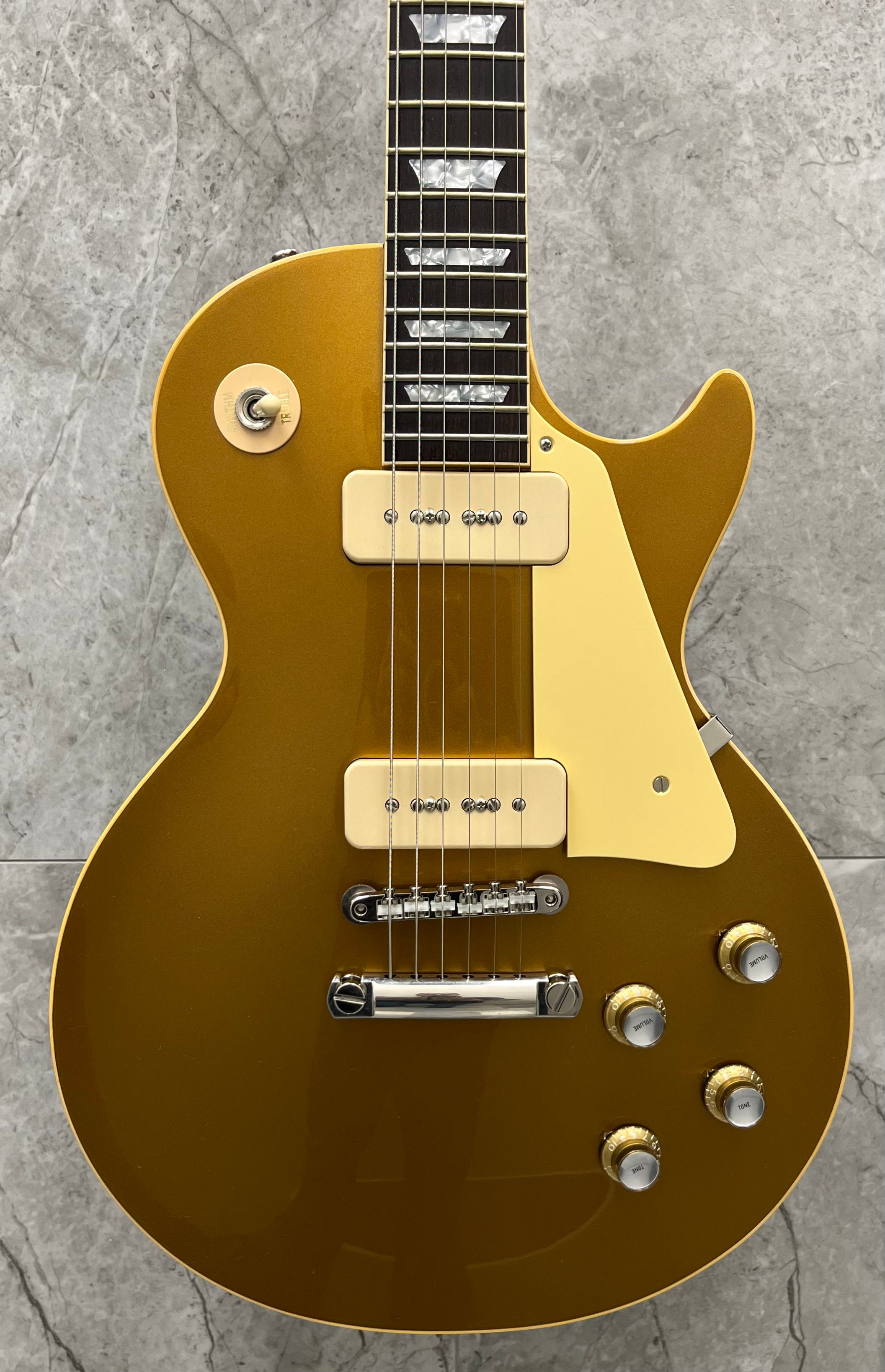 Gibson USA CUSTOM SHOP 1968 Les Paul Standard Goldtop Reissue Gibson USA CUSTOM SHOP 1968 Les Paul Standard Goldtop Reissue